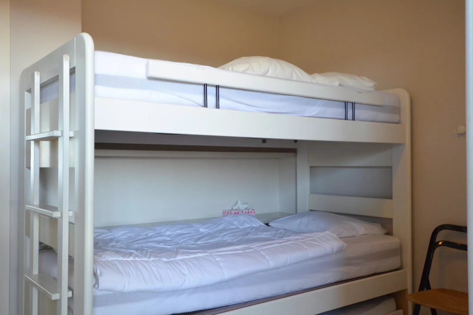 PLAZA G/2634-Bedroom