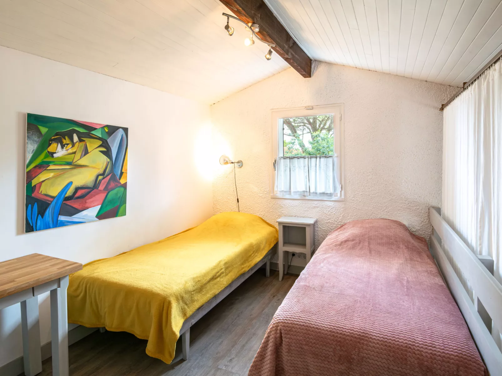 Hameau du courant-Inside