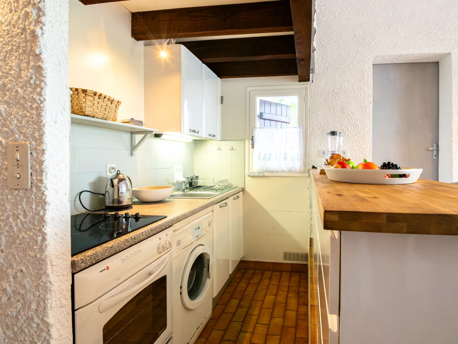 Hameau du courant-Inside
