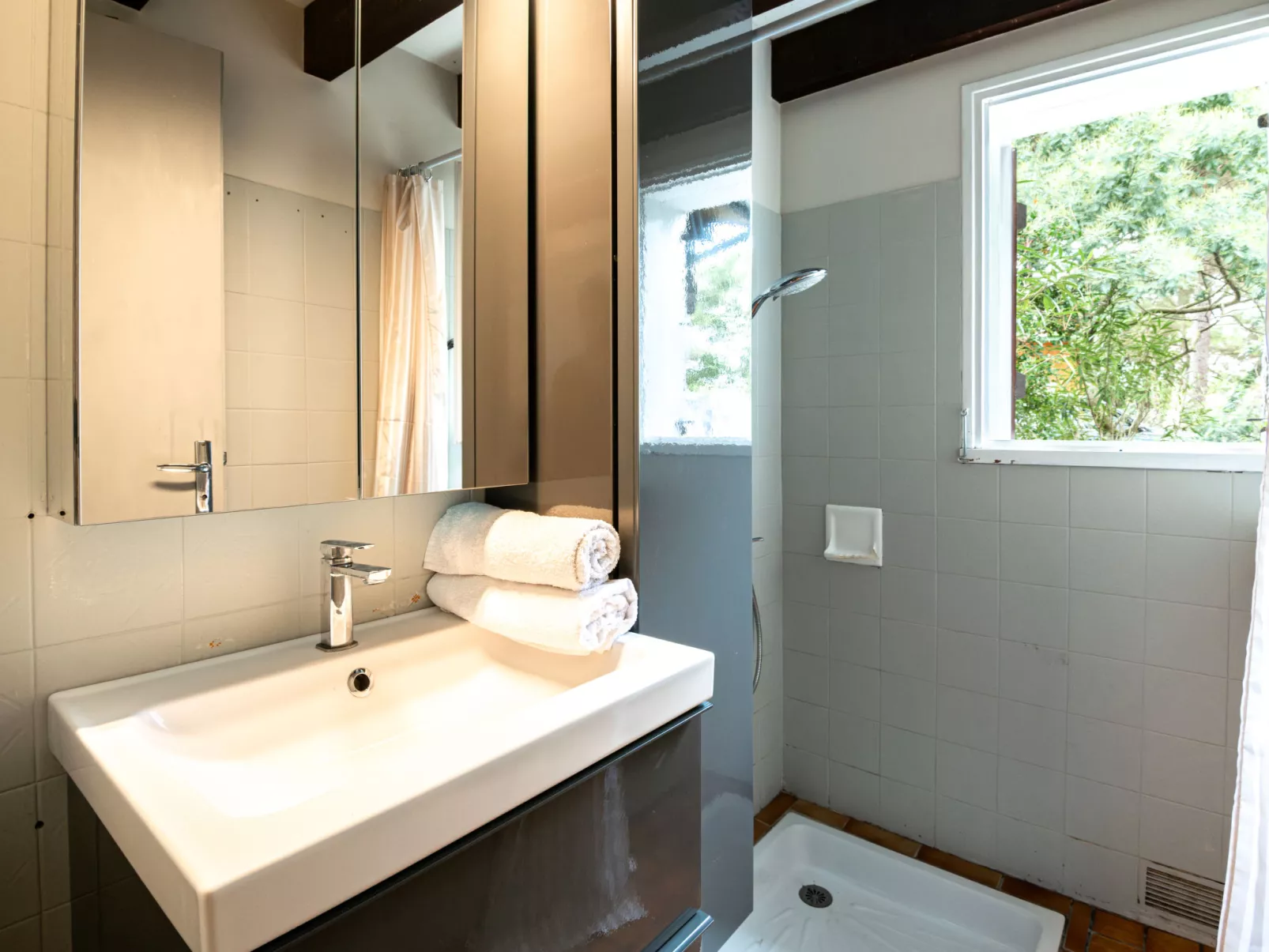 Hameau du courant-Inside