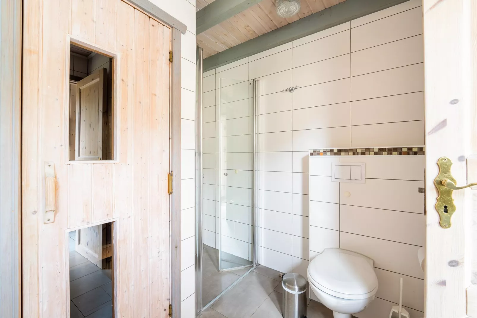 FH Wildgans Comfort Nr27-Bathroom