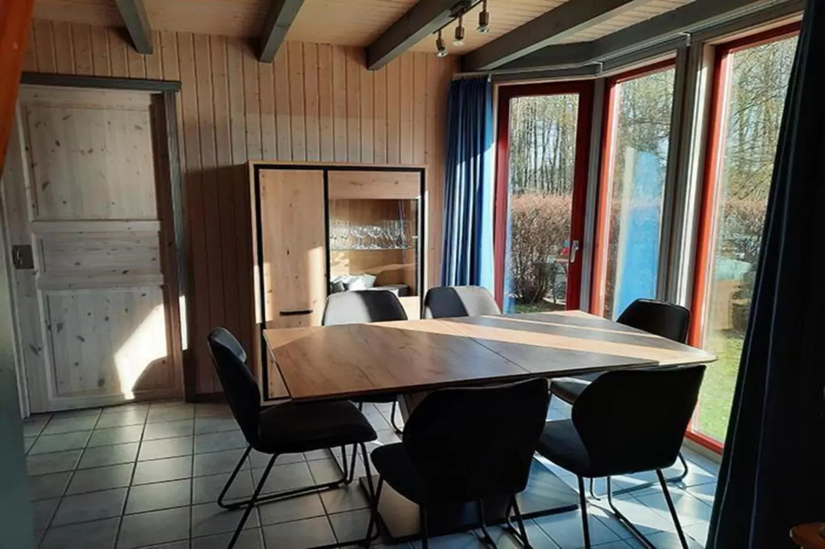FH Wildgans Comfort Nr49-Dining room