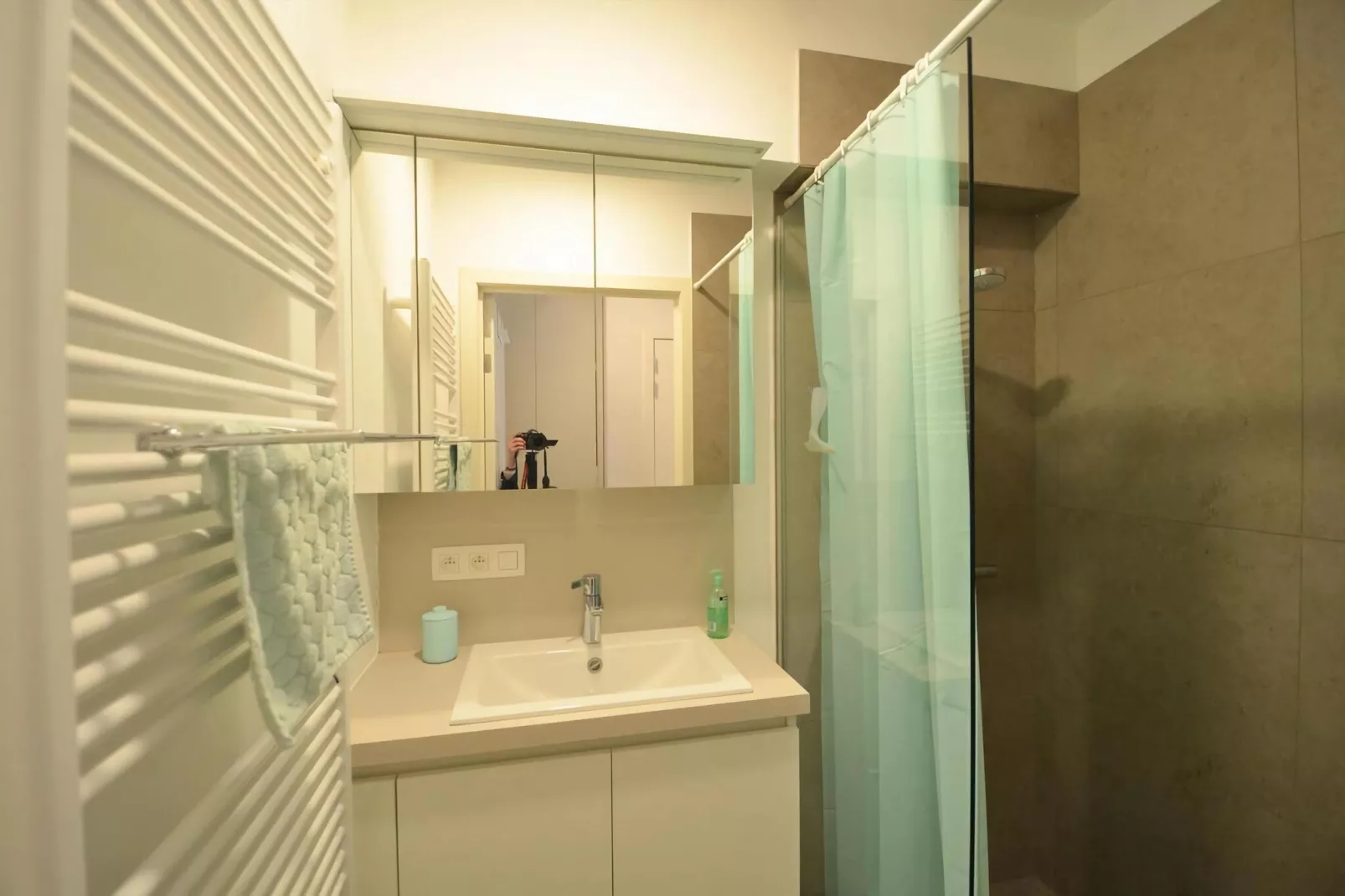 PALERMO/PALERM0401-Badezimmer