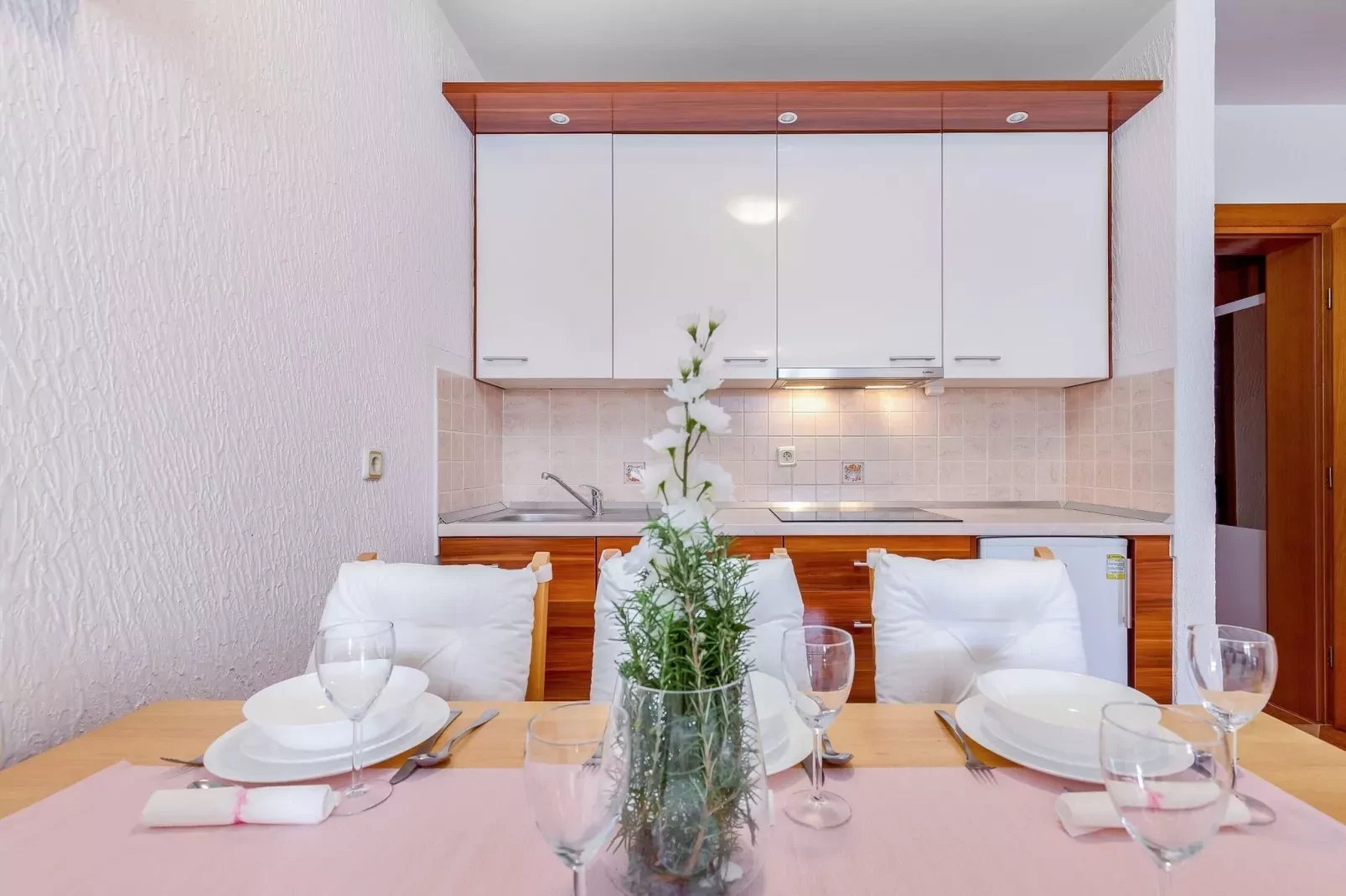 Marija Privatno 2-Dining room