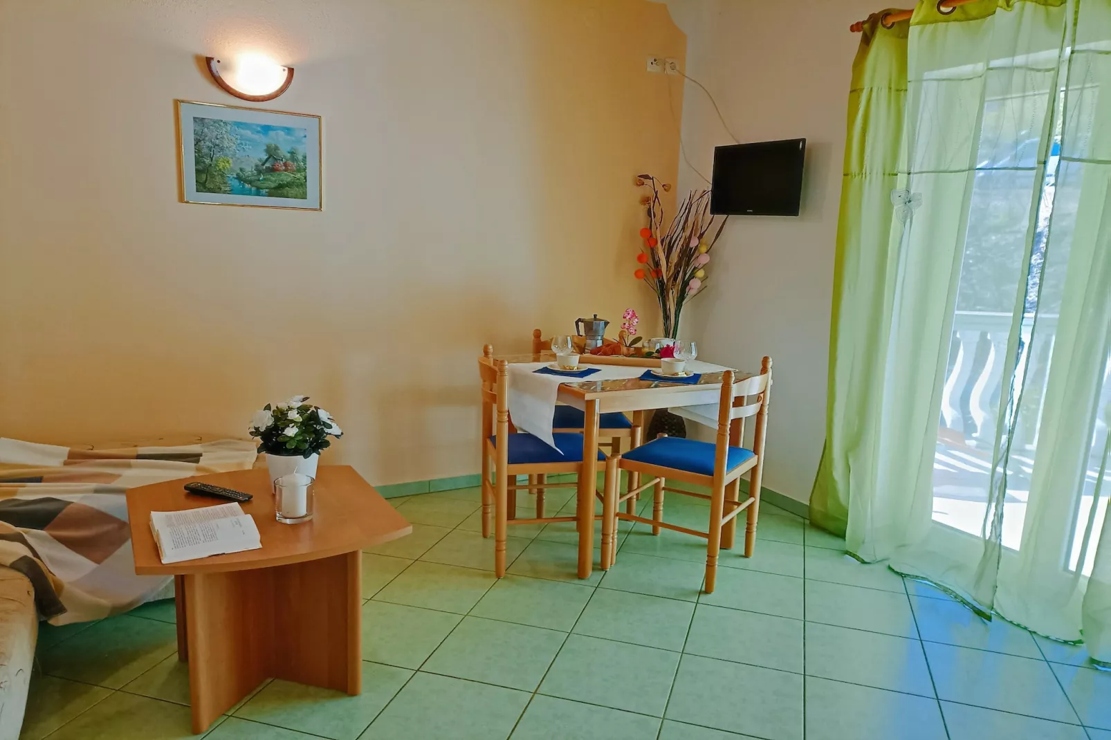 Apartment Biondic 2-Dining room