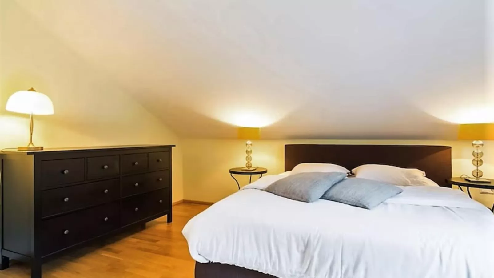 Wirnsberg-Bedroom