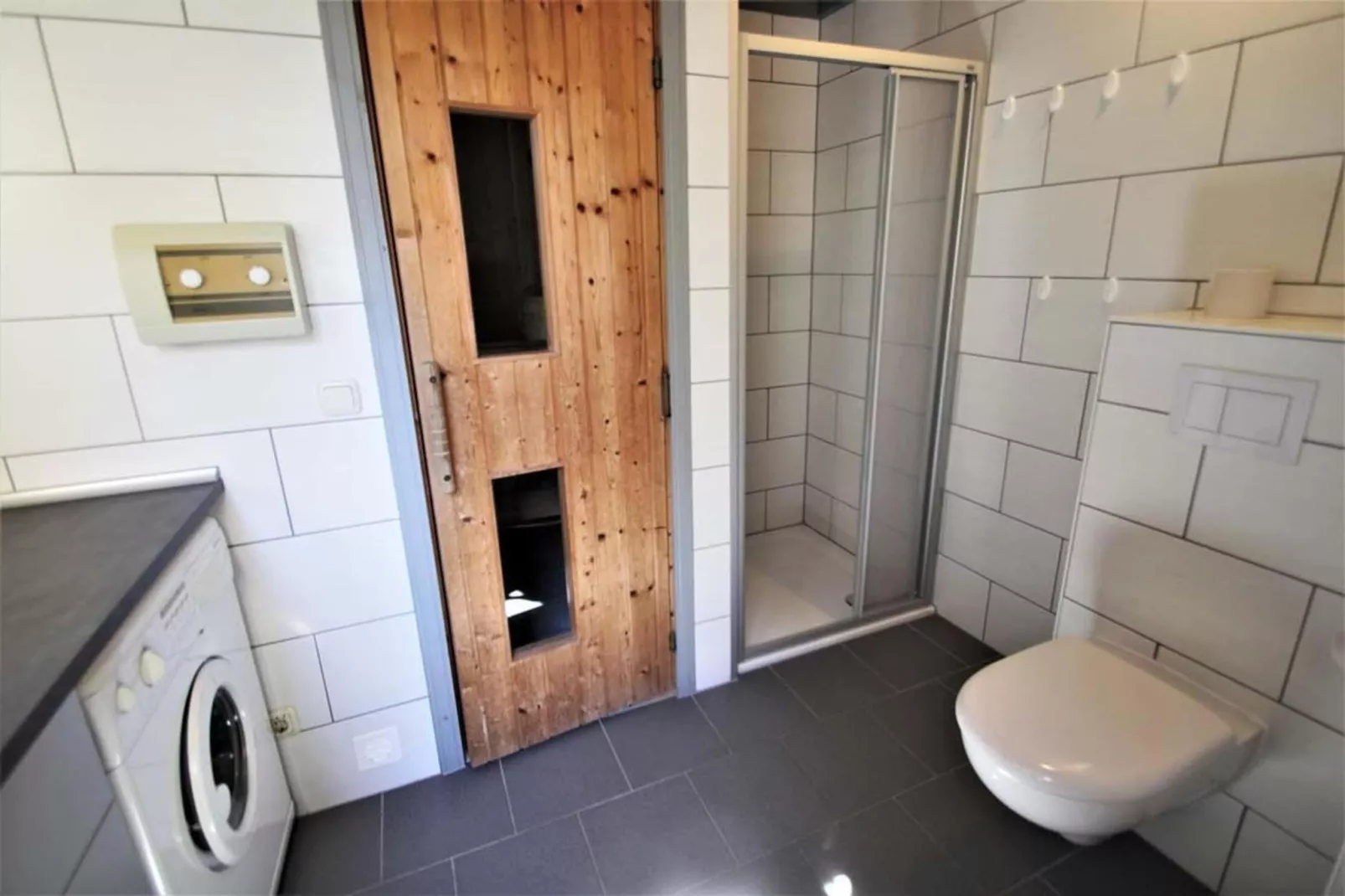 FH Wildgans Comfort Nr56-Bathroom