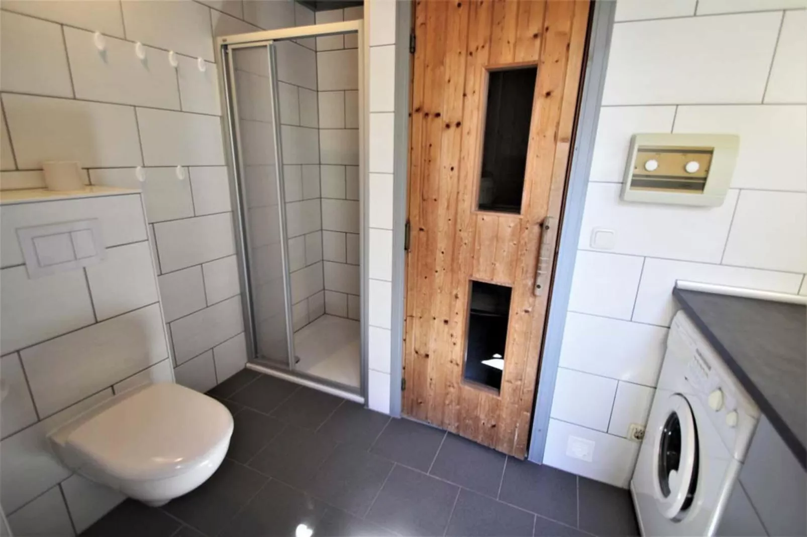 FH Wildgans Comfort Nr56-Bathroom