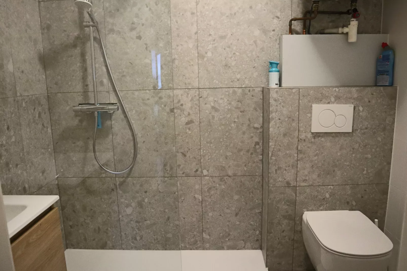 D'YORE 0402GAR-Bathroom