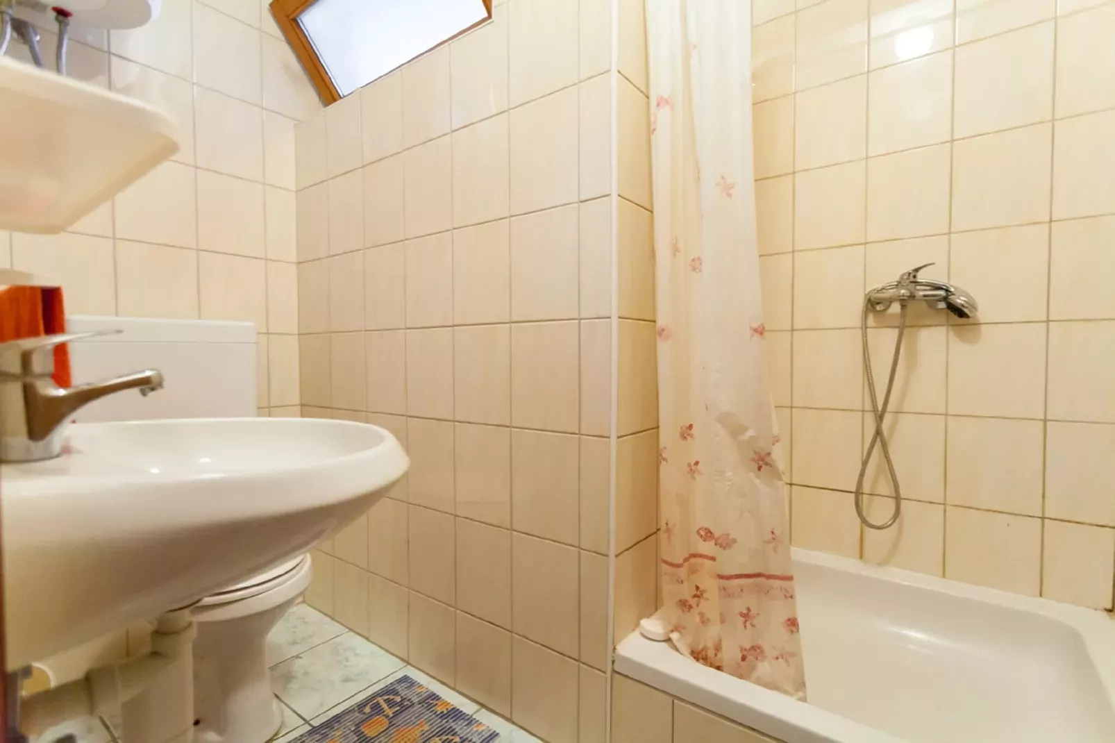 Apartment Gavrilovic A4-Flur