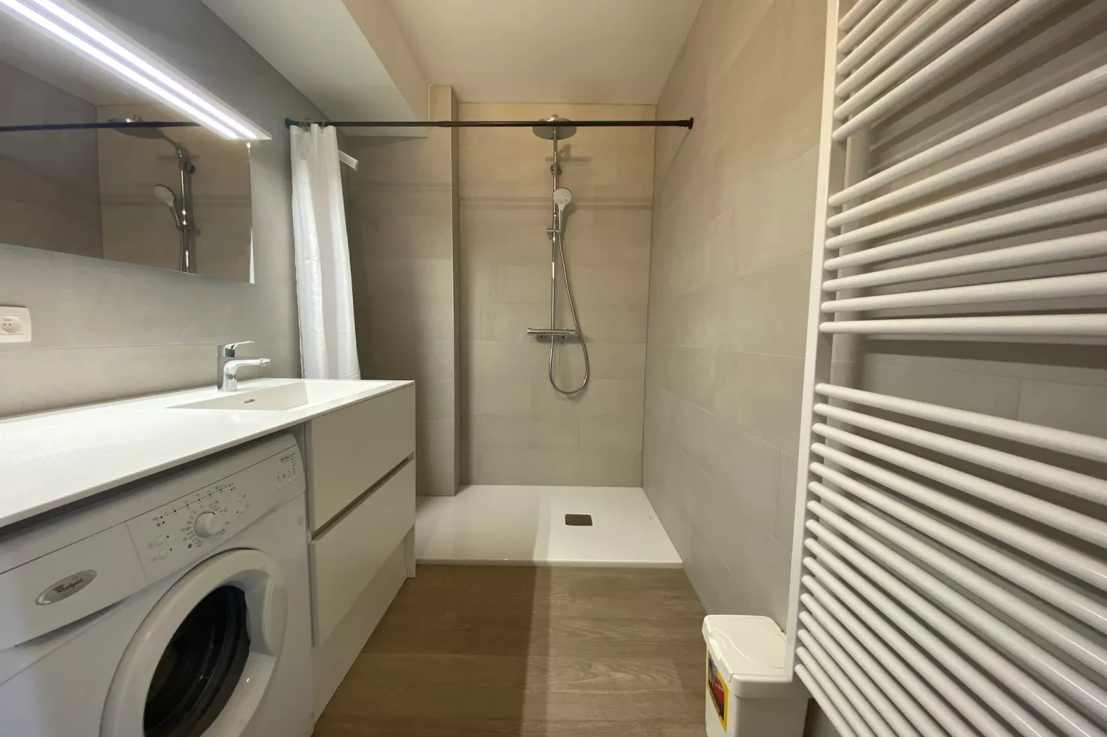 IBIZA 801-Bathroom