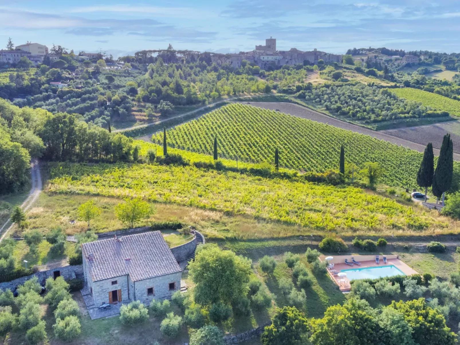 Cerretino Tettoia-Outside