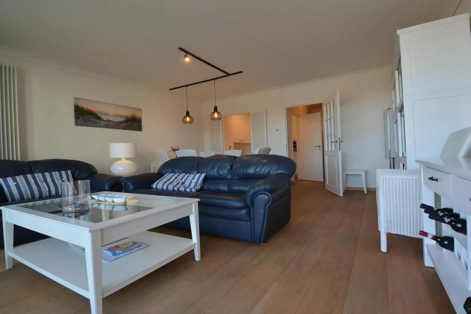 CHRIST/CHRISTA/0202-Living room