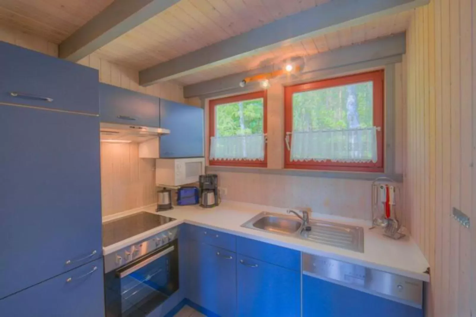 FH Wildgans Comfort mit Sauna & Kaminofen 81 qm 84-Kitchen