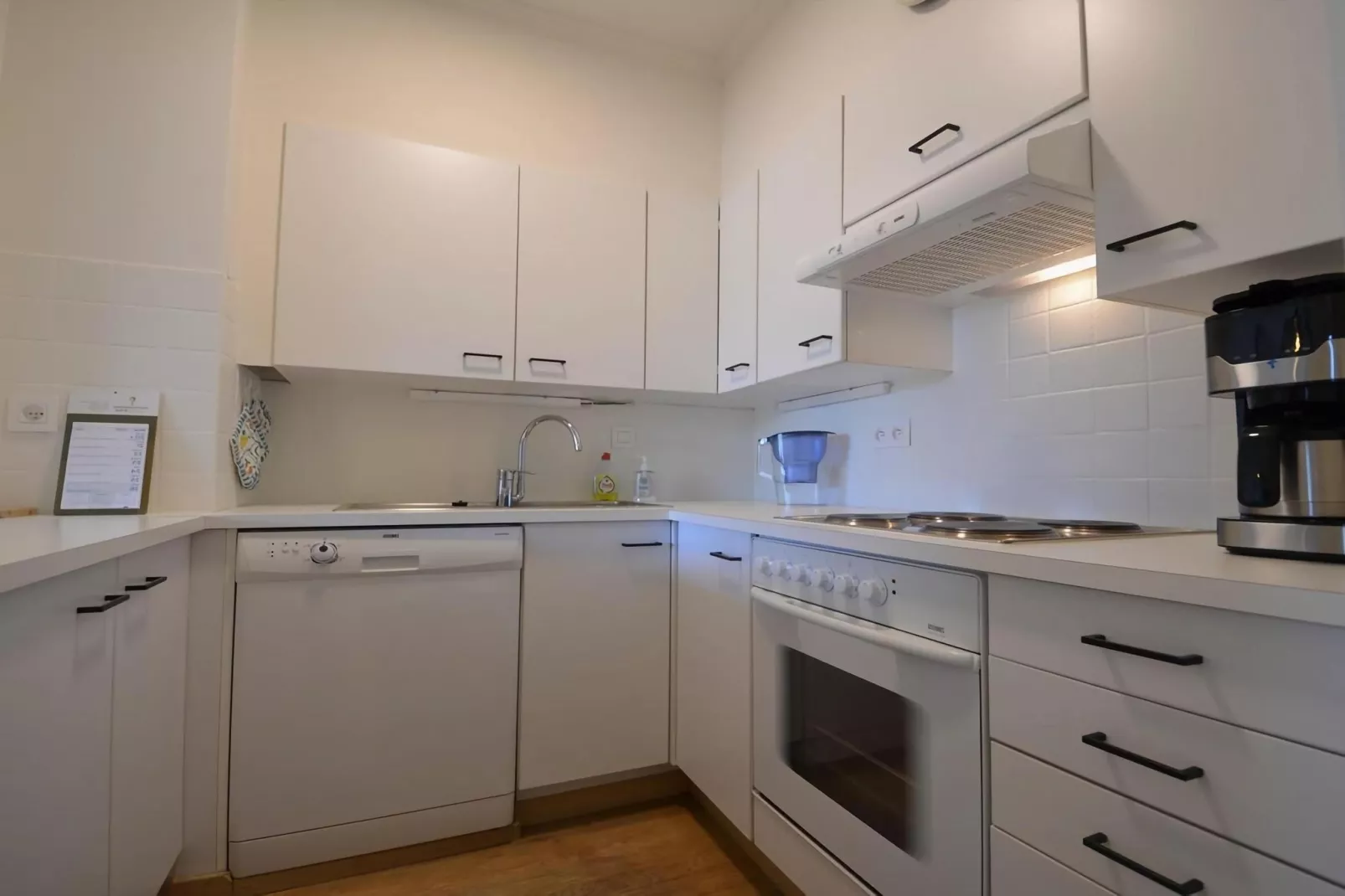CHRIST/CHRISTA/0202-Kitchen