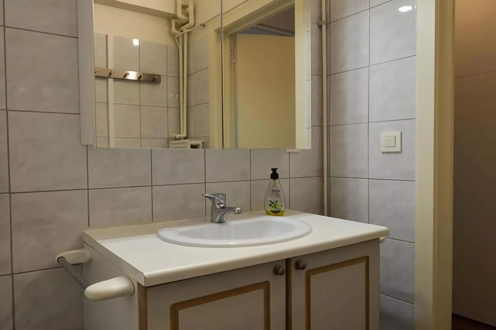 CHRIST/CHRISTA/0202-Bathroom