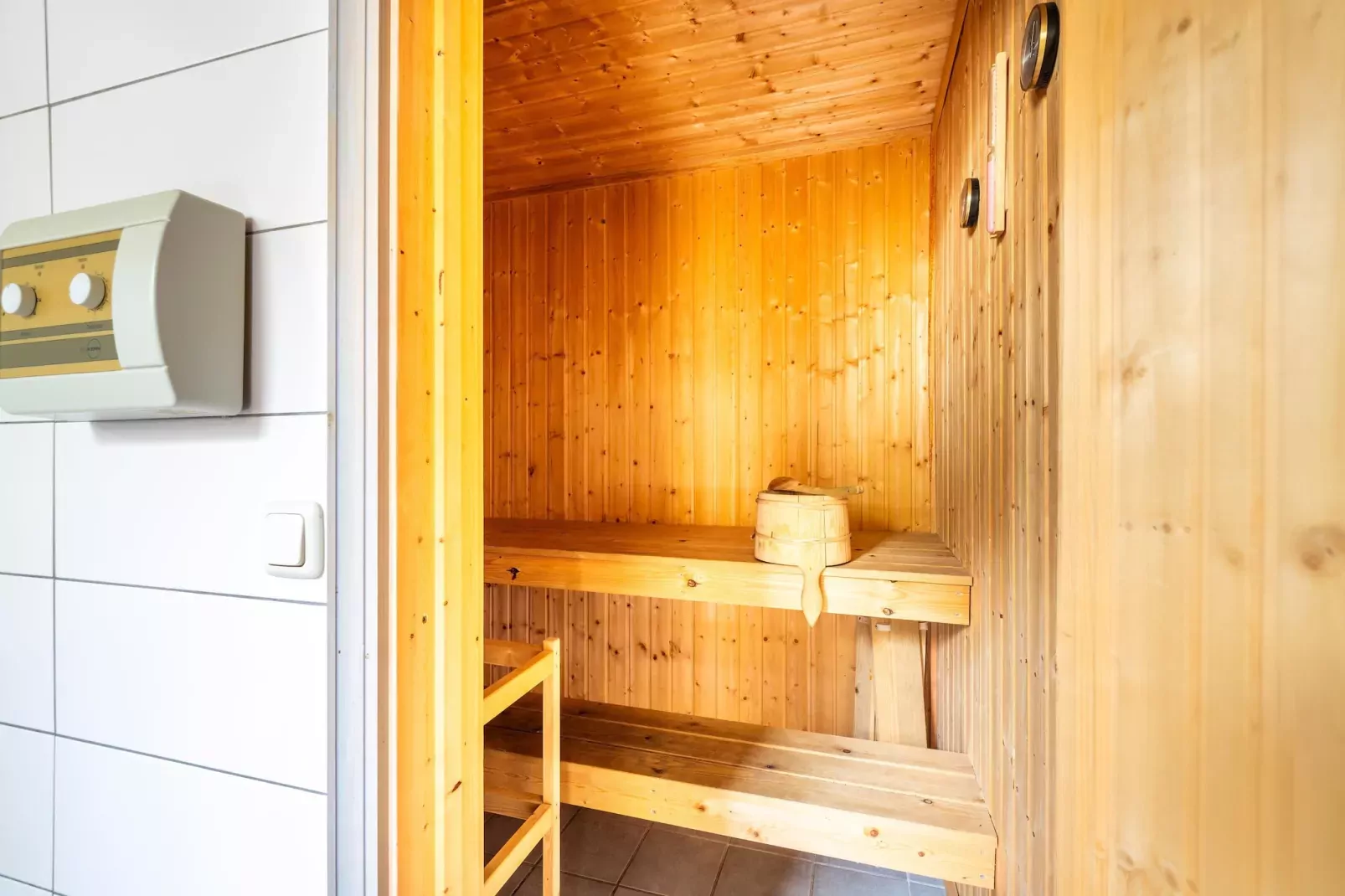 FH Wildgans Comfort mit Sauna & Kaminofen 81 qm 85-Wellness