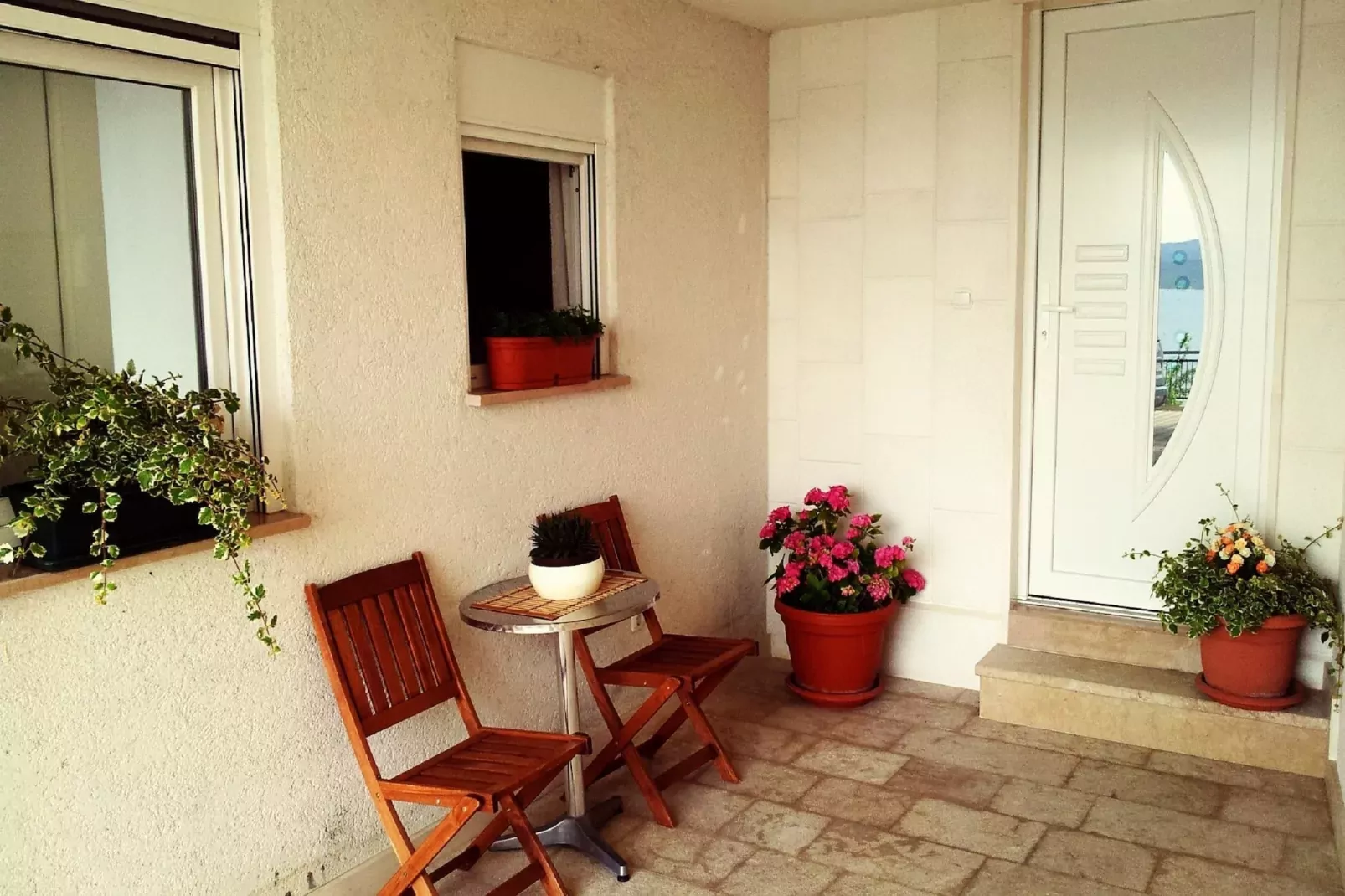 Shared pool apartment David- second floor-Extérieur été