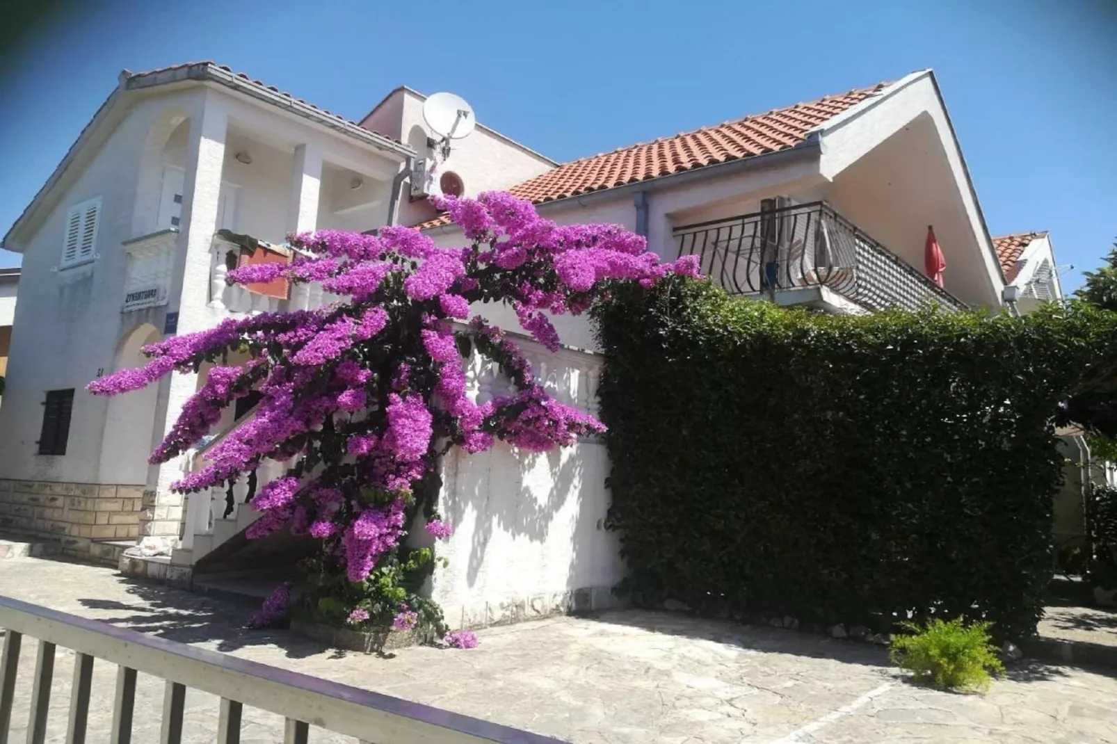 Apartment Nada-Exterior summer