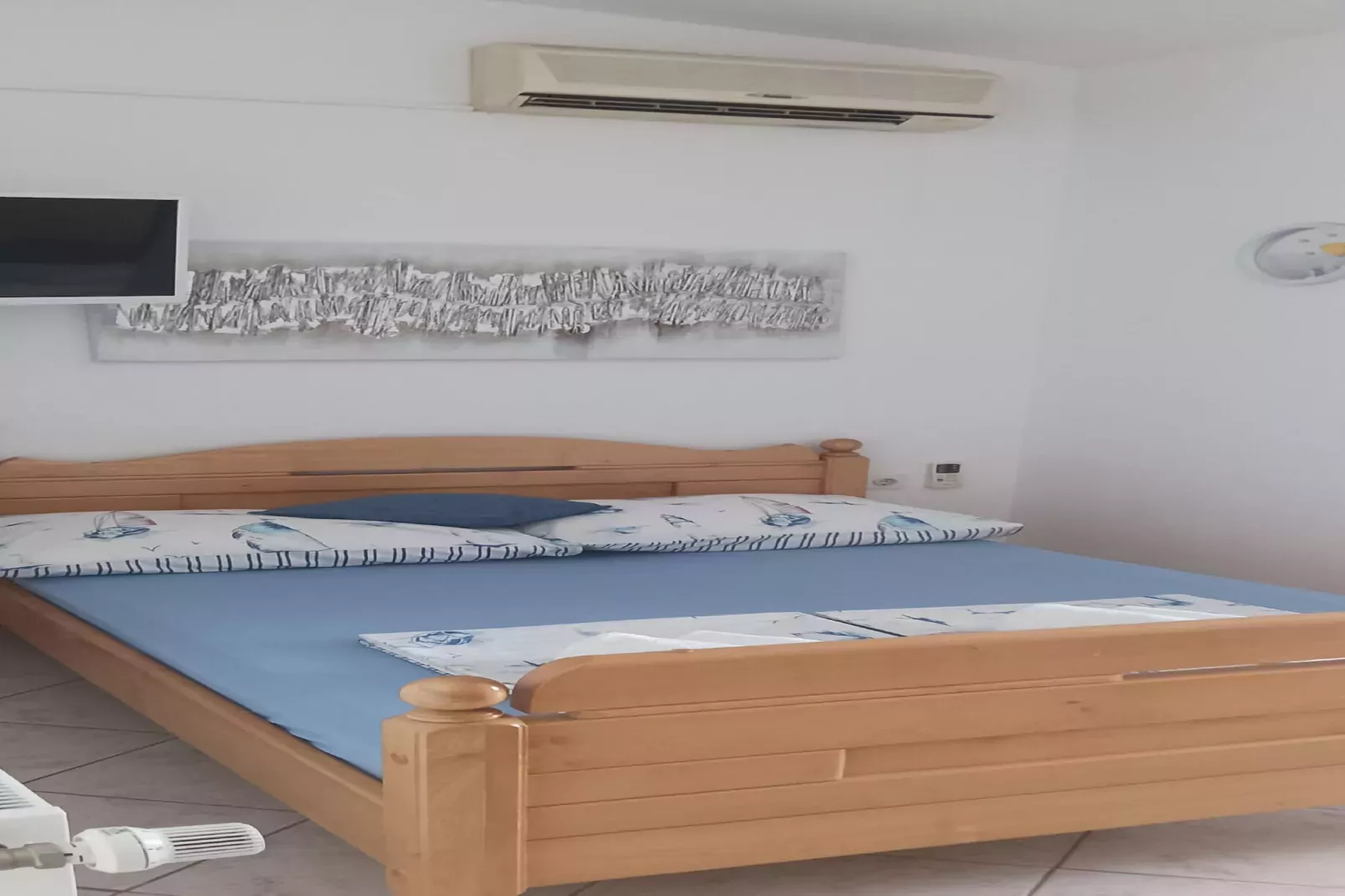 Apartment Kala-Bedroom