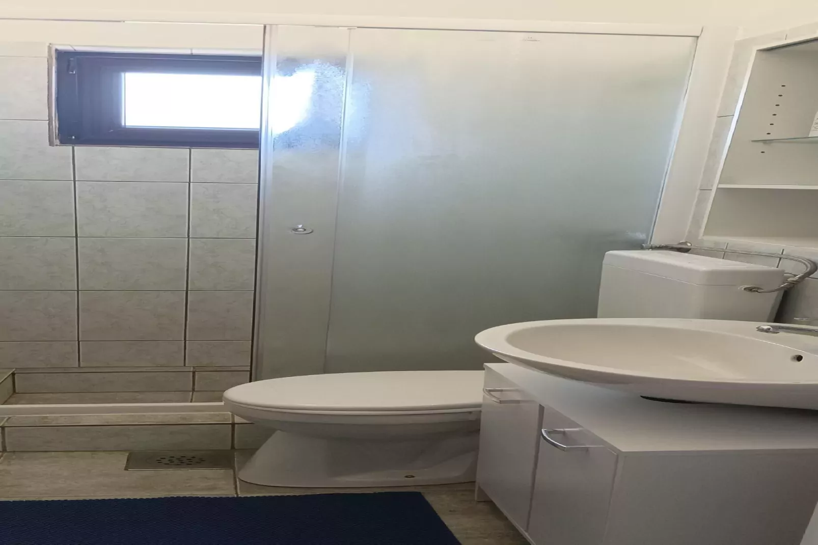 Apartment Kala-Bathroom