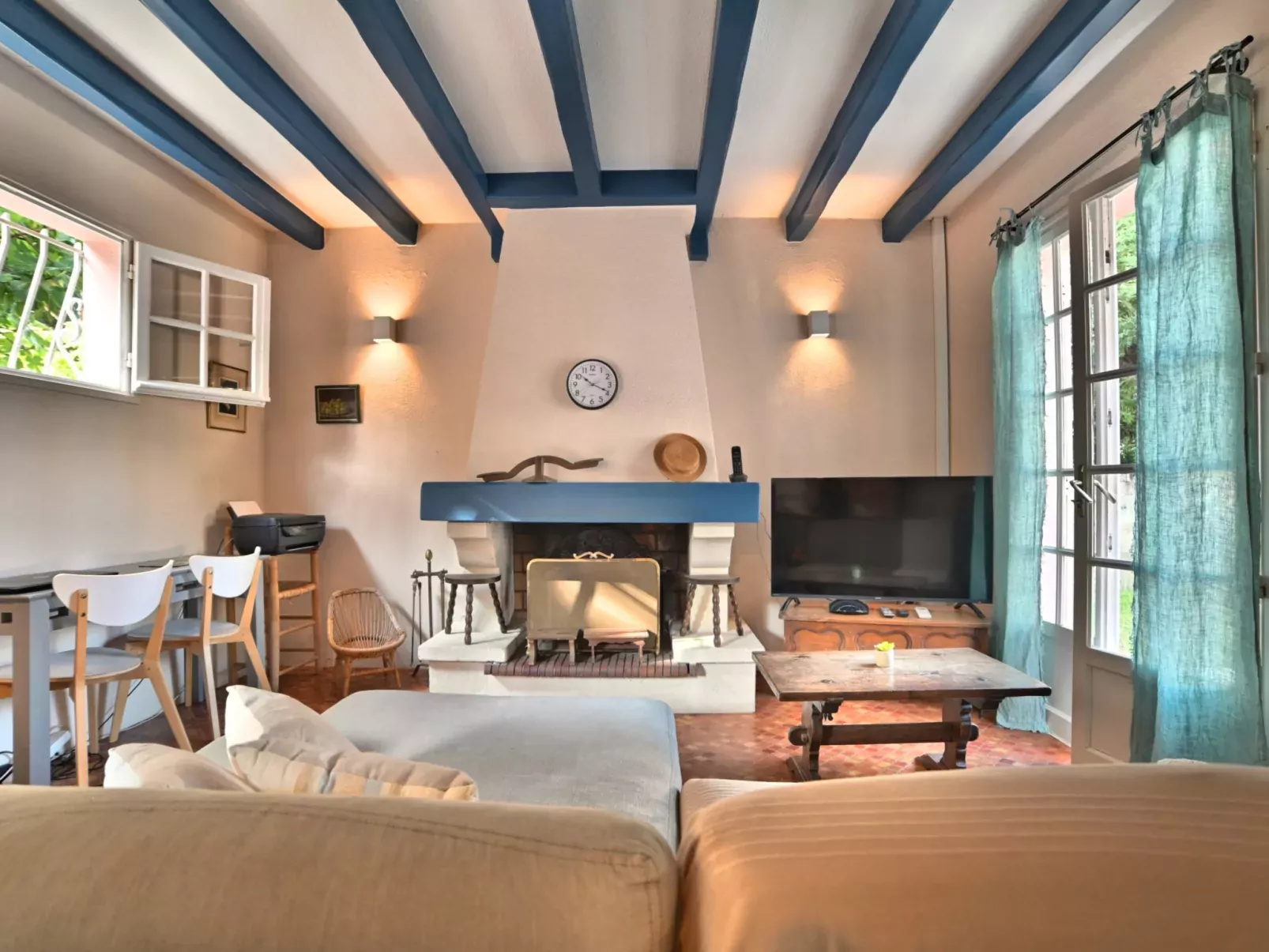 La Villa Rose-Inside