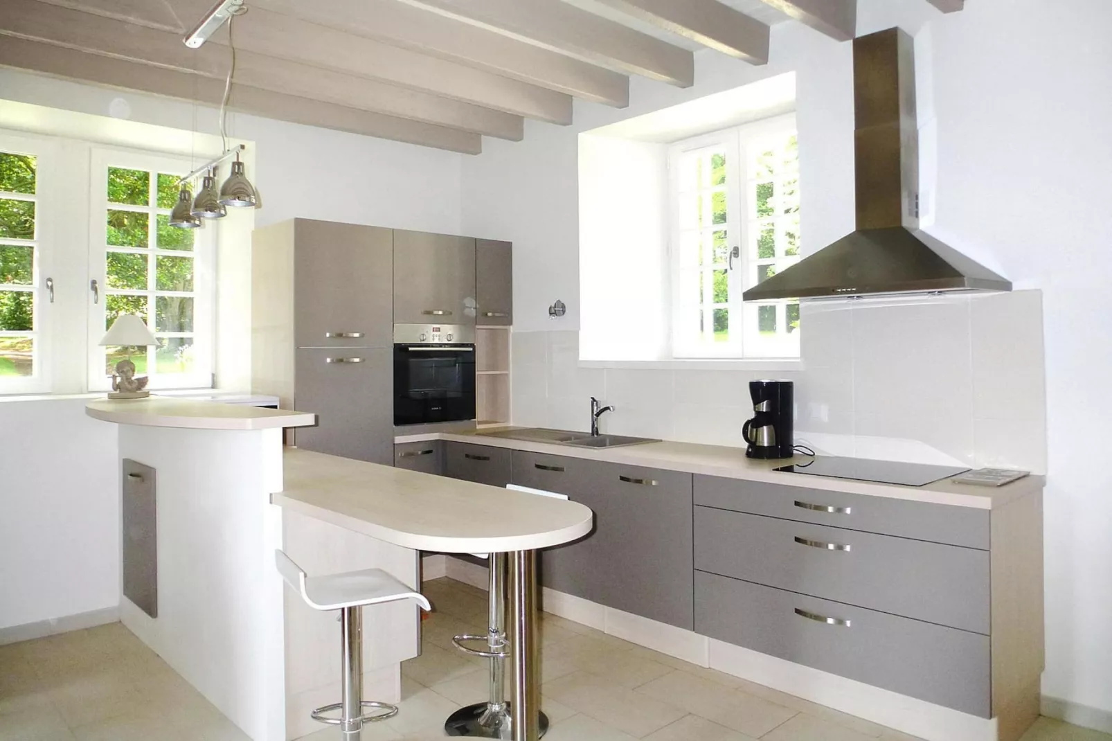 Beautiful country house on common property Plougrescant-Kitchen