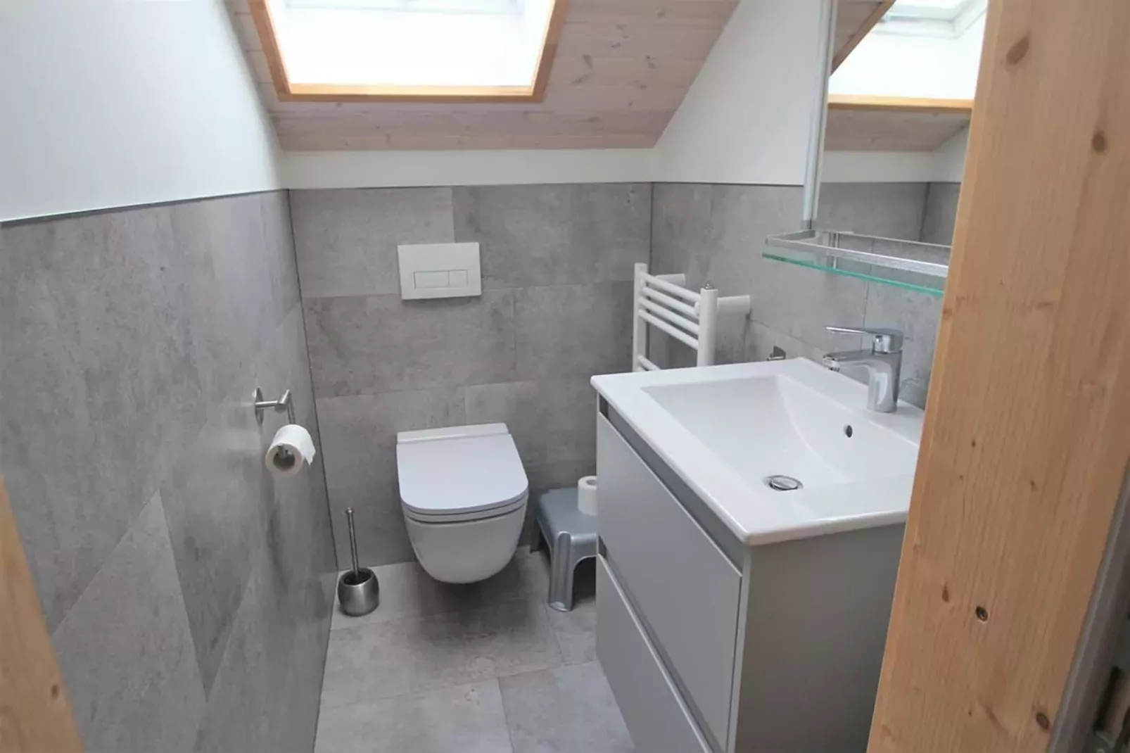 FH Wildgans Comfort mit Sauna & Kaminofen 81 qm 128-Bathroom