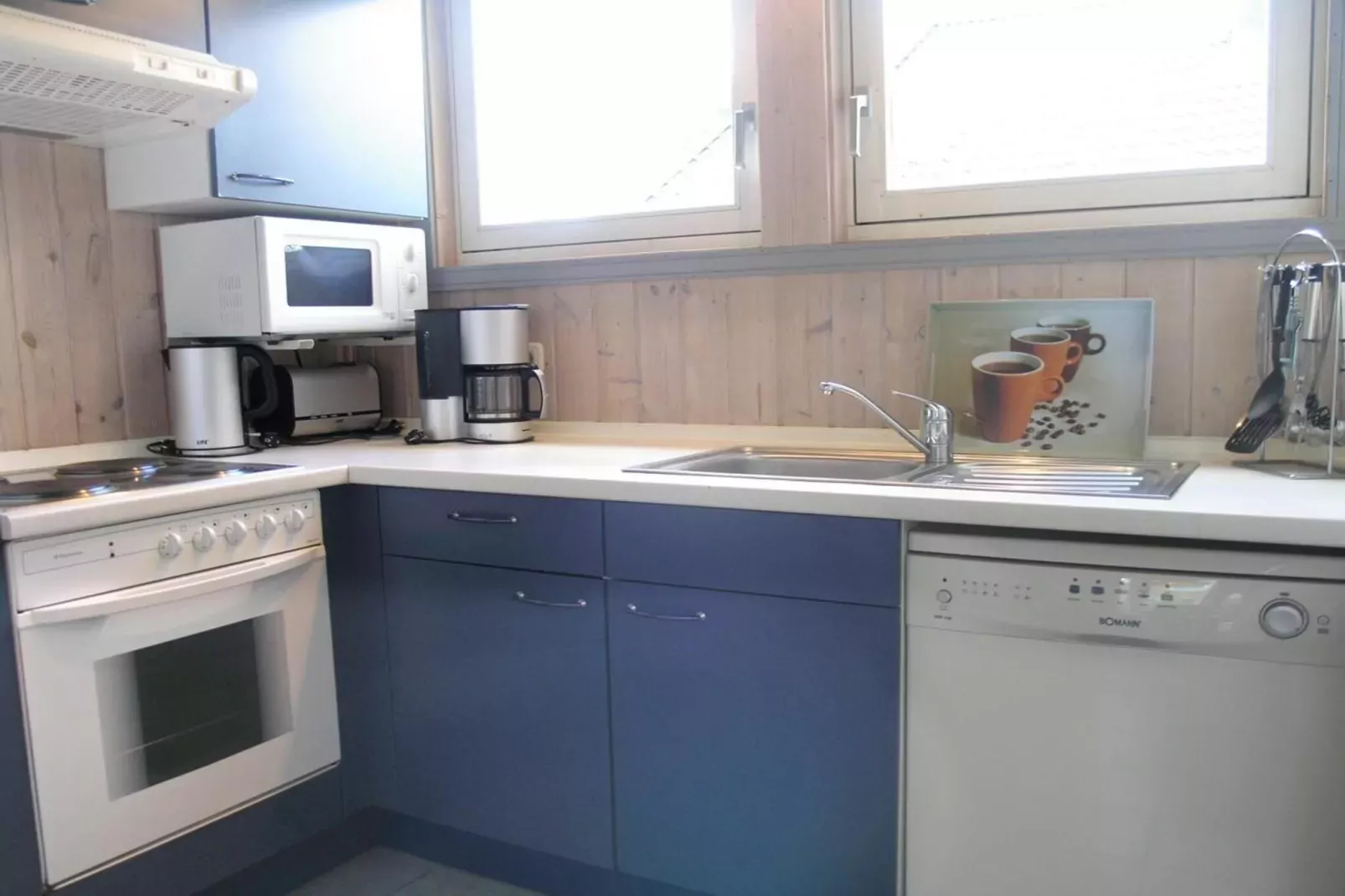 FH Wildgans Comfort mit Sauna & Kaminofen 81 qm 131-Kitchen