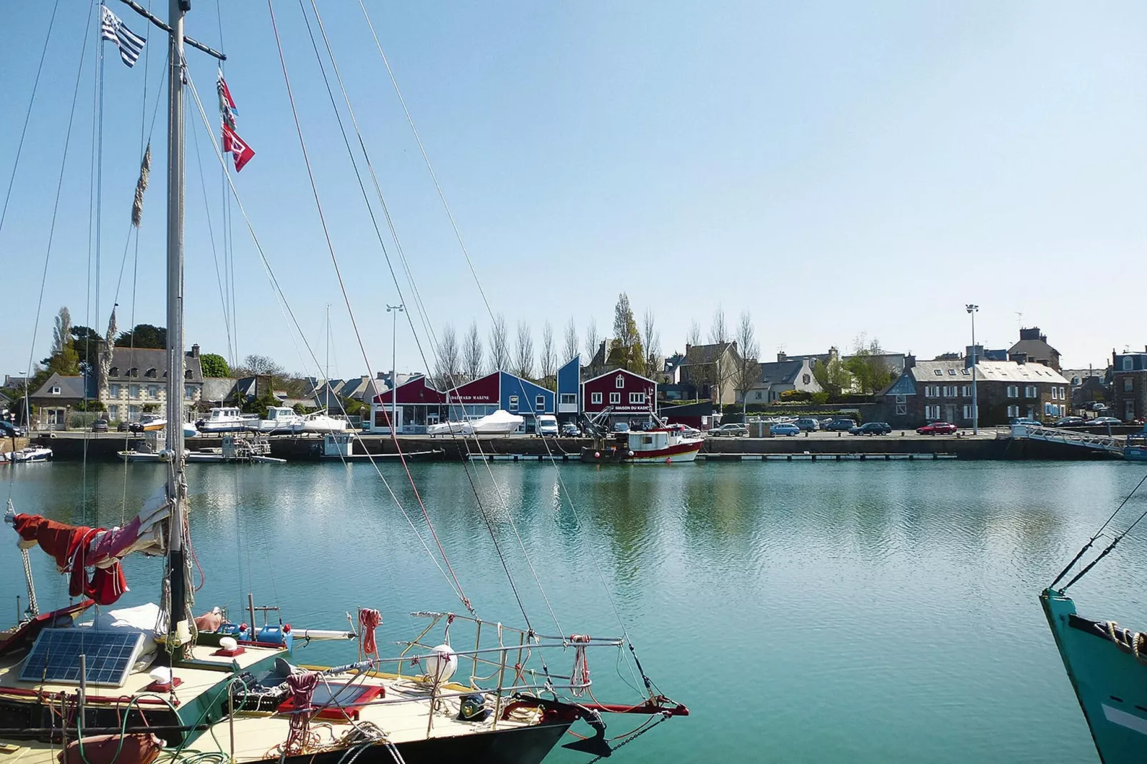 Semi-detached houses, St. Quay-Portrieux-3 chambres + 1 sdb-Areas summer 5km