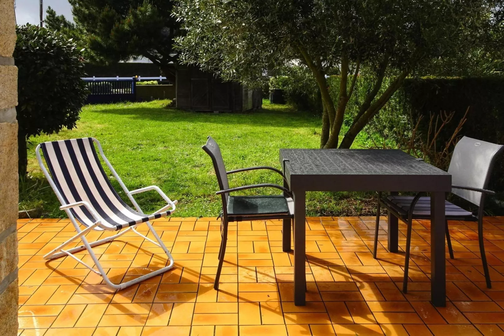 Semi-detached house Damgan-Terrace balcony