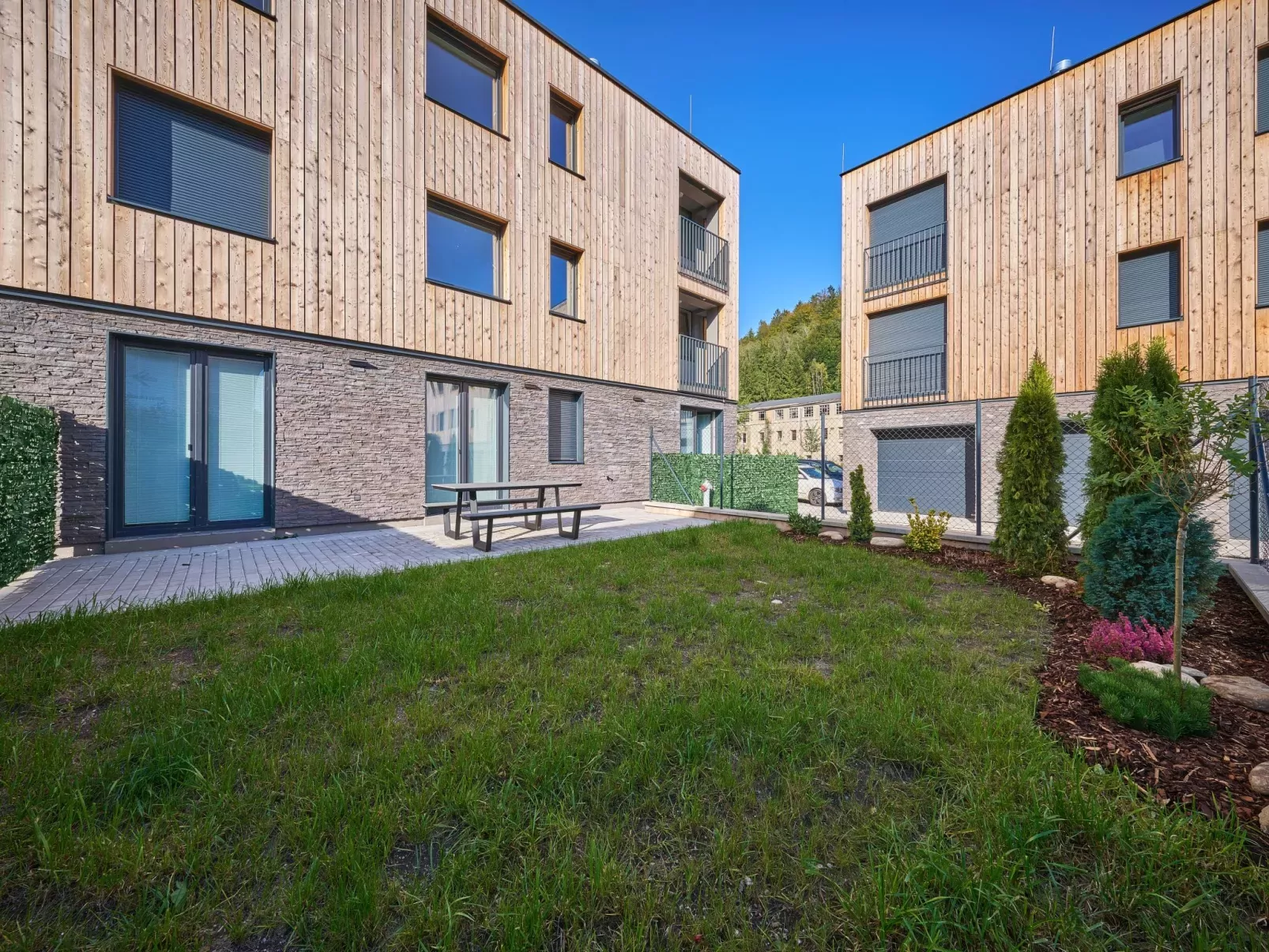 Trendy Mountain Terrace Retreat-Draußen