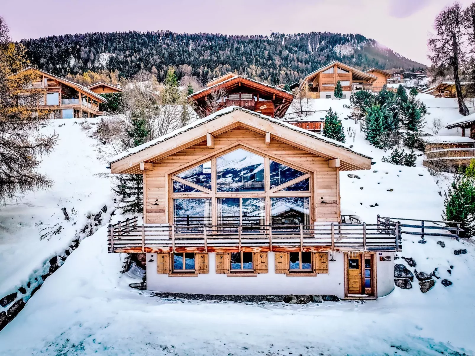Chalet Jadi-Draußen