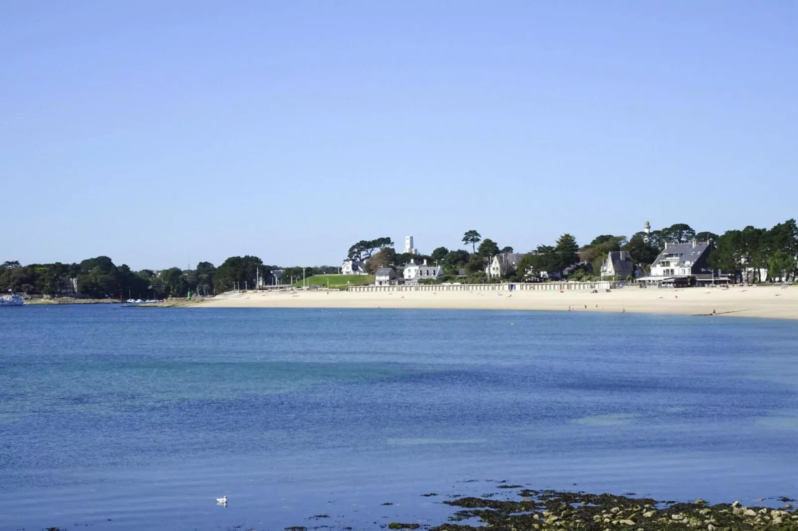 Holiday flat Bénodet-Areas summer 1km
