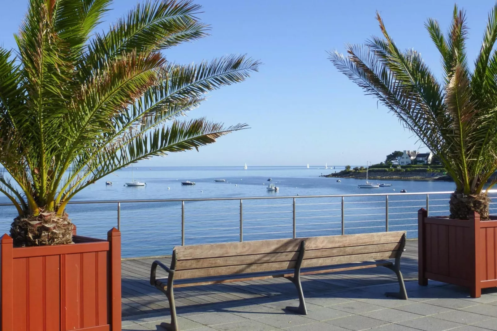 Holiday flat Bénodet-Areas summer 1km