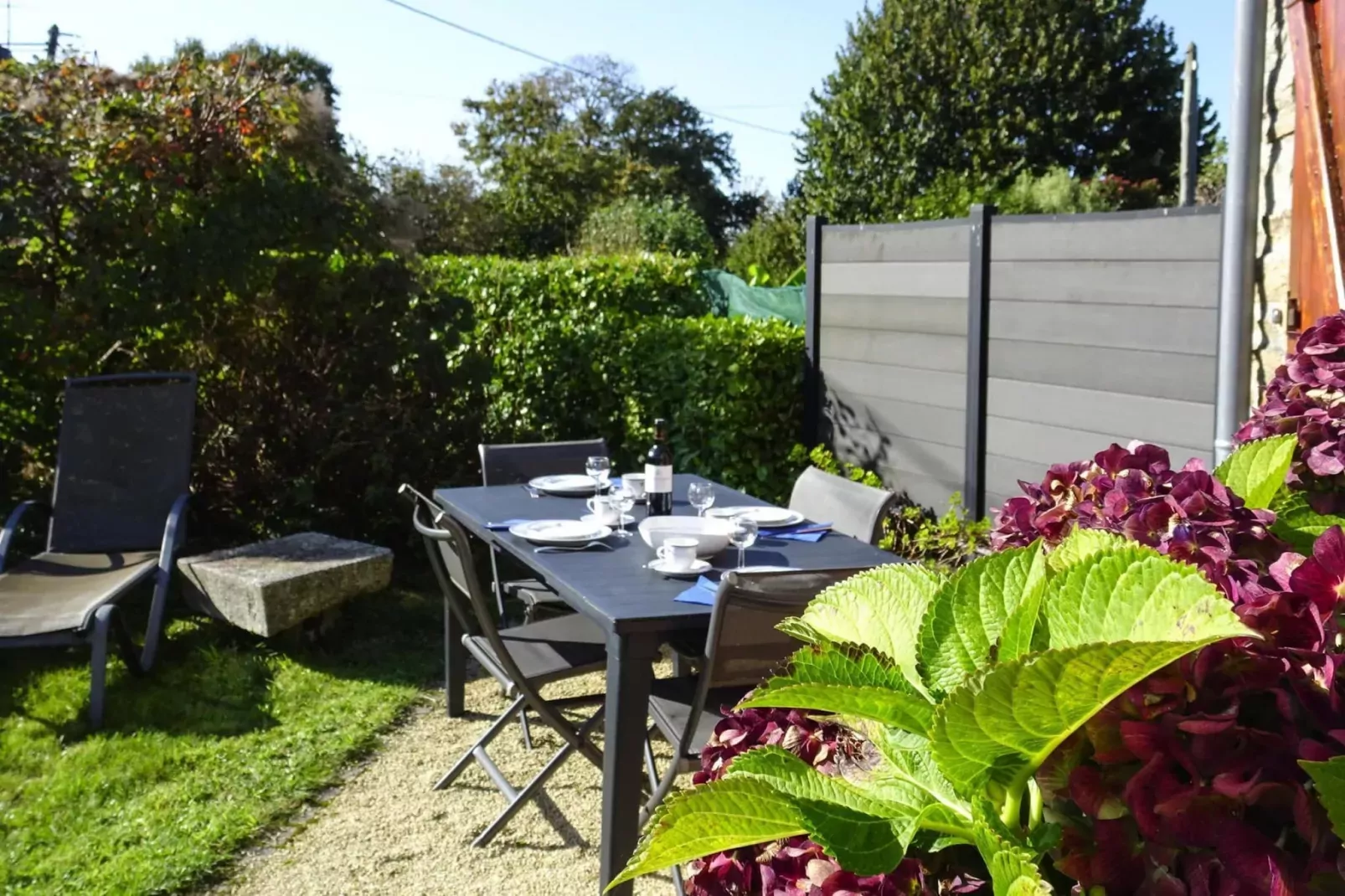 Holiday home La Forêt-Fouesnant-Terrace balcony