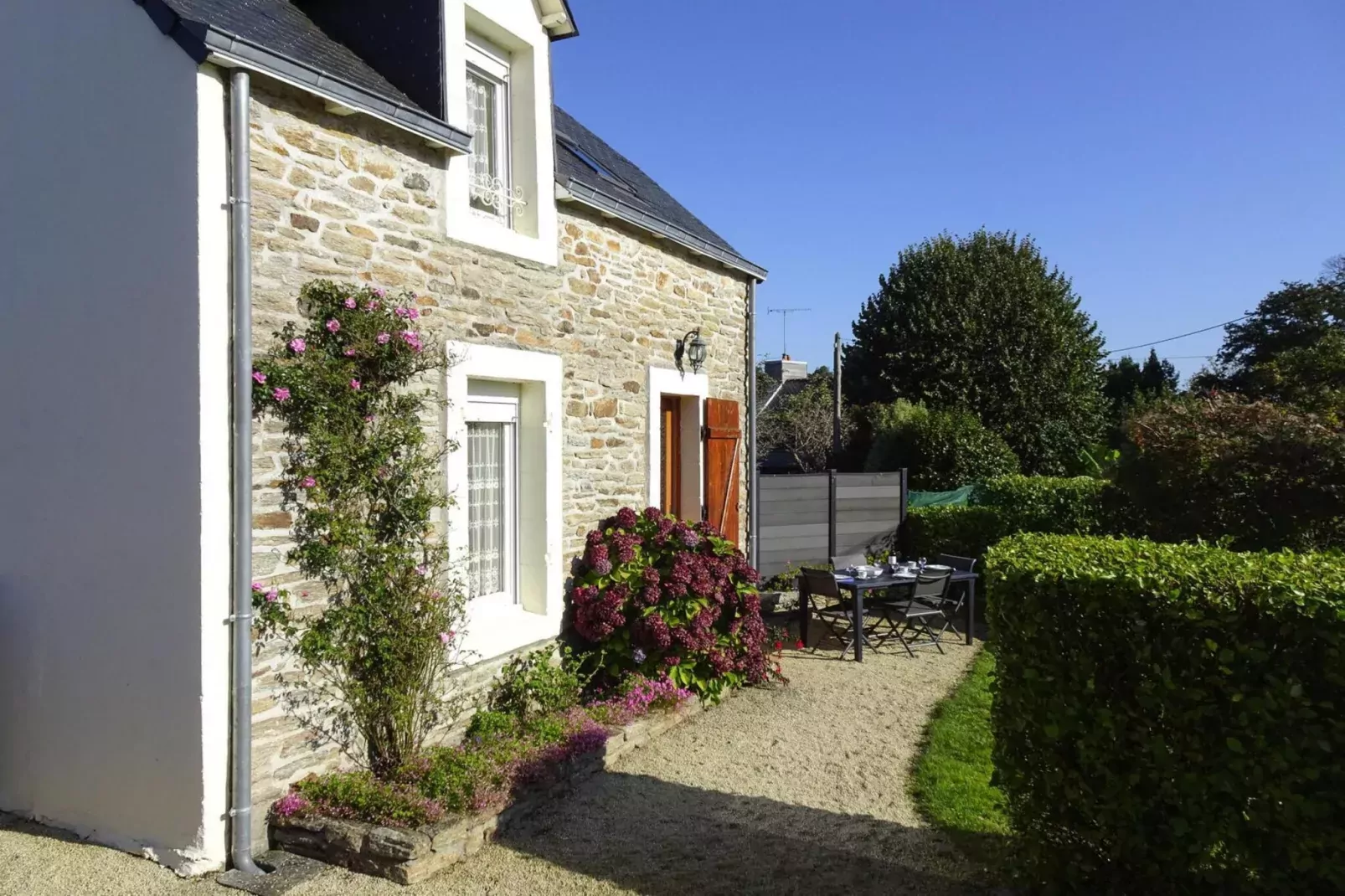 Holiday home La Forêt-Fouesnant-Exterior summer