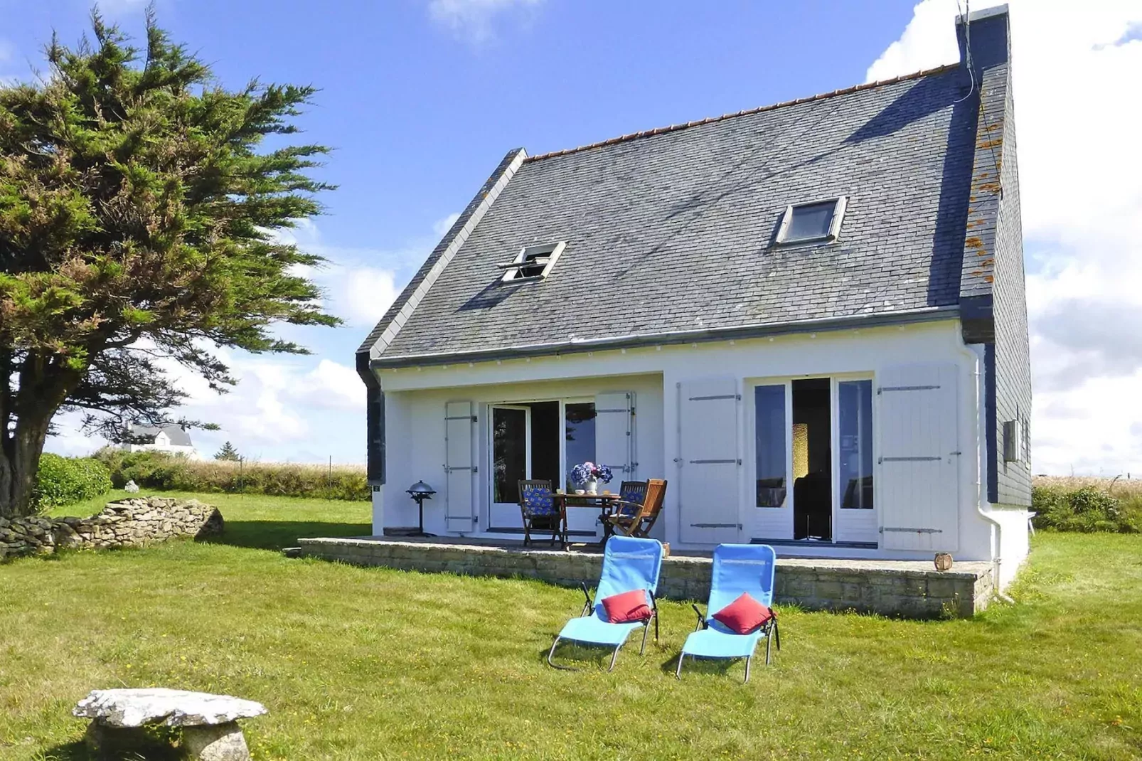 Holiday home Plozévet-Außenbereich Sommer