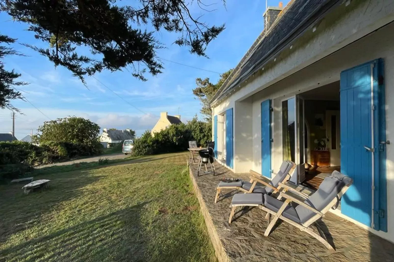Holiday home Plozévet-Außenbereich Sommer
