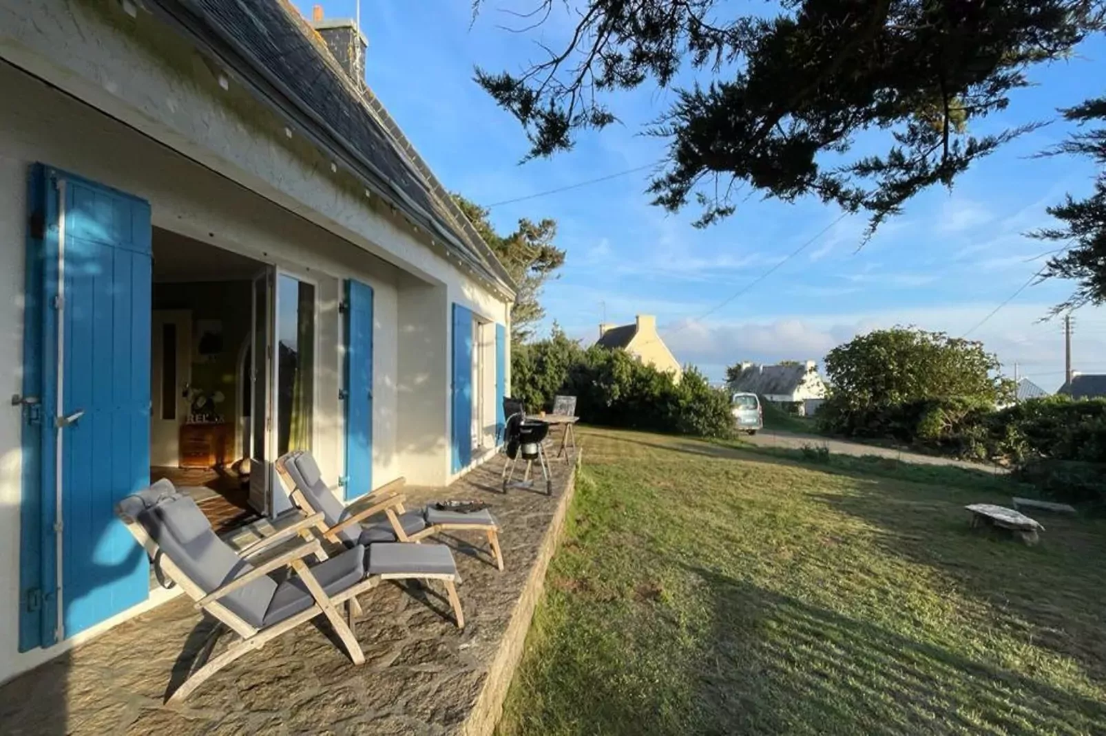 Holiday home Plozévet-Außenbereich Sommer