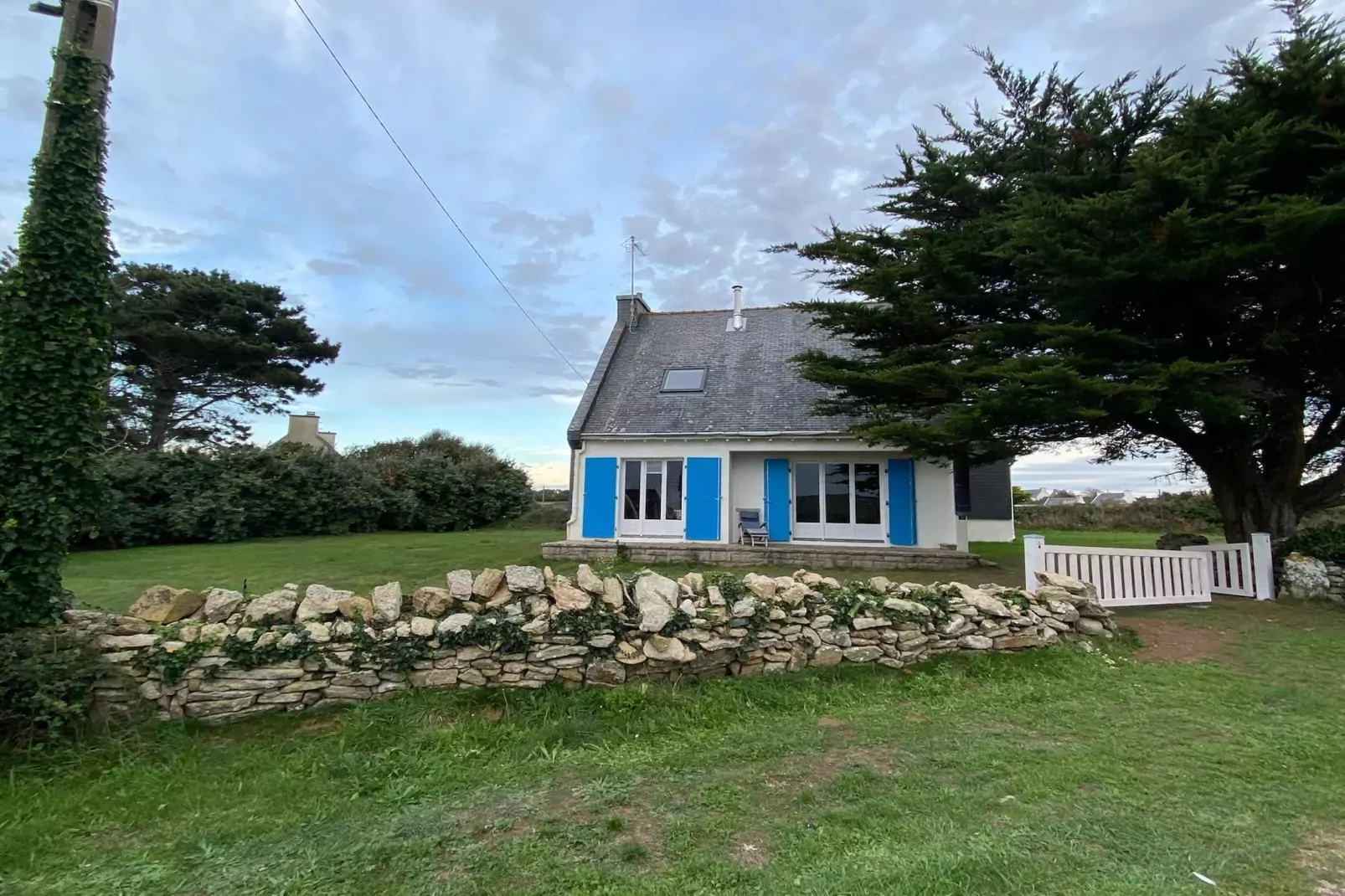 Holiday home Plozévet-Außenbereich Sommer