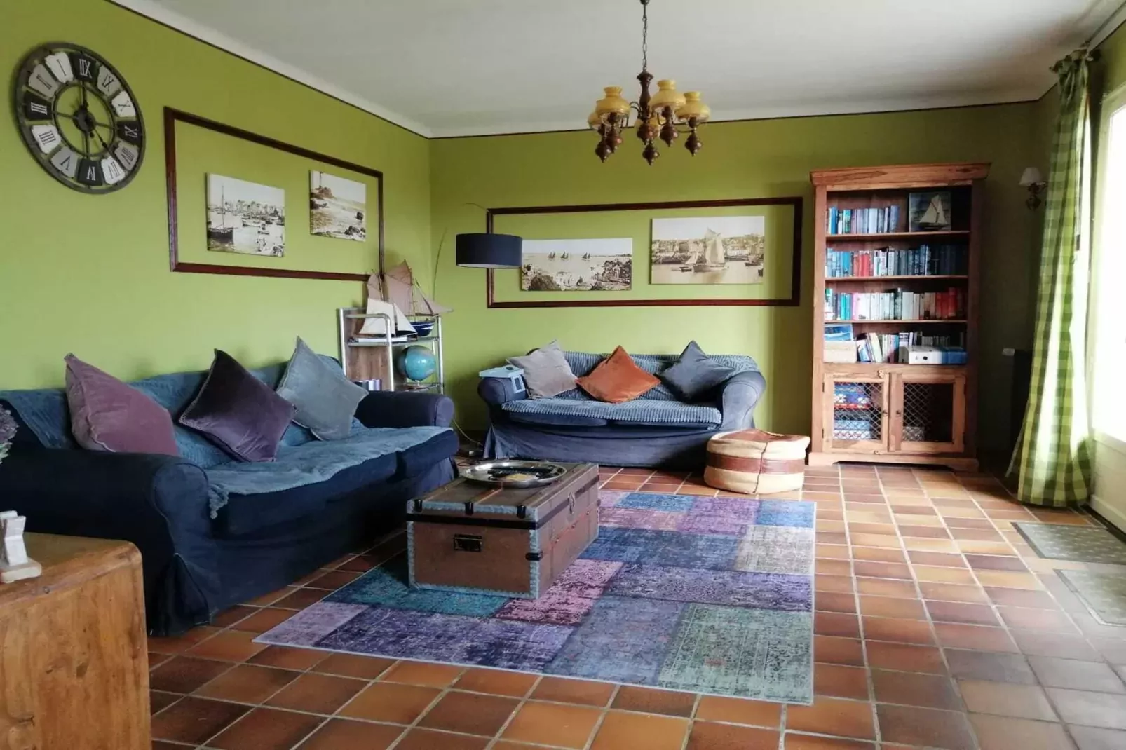 Holiday home Plozévet-Wohnzimmer