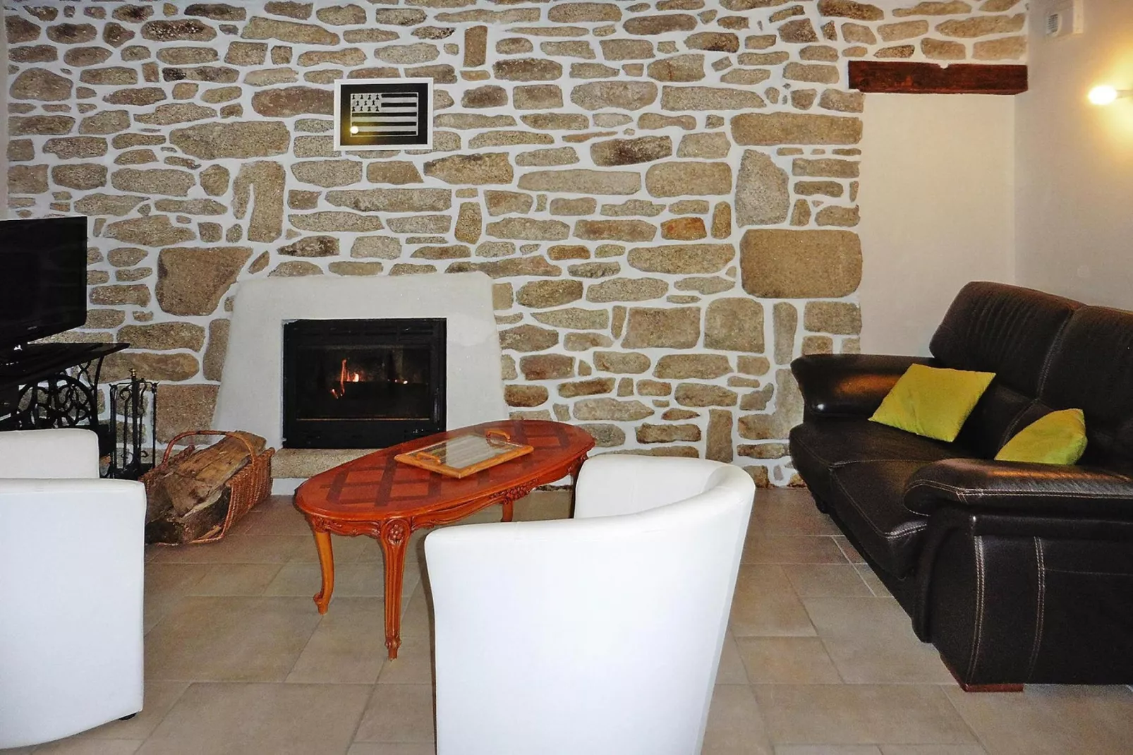 Steinhaus Lesconil-Living room