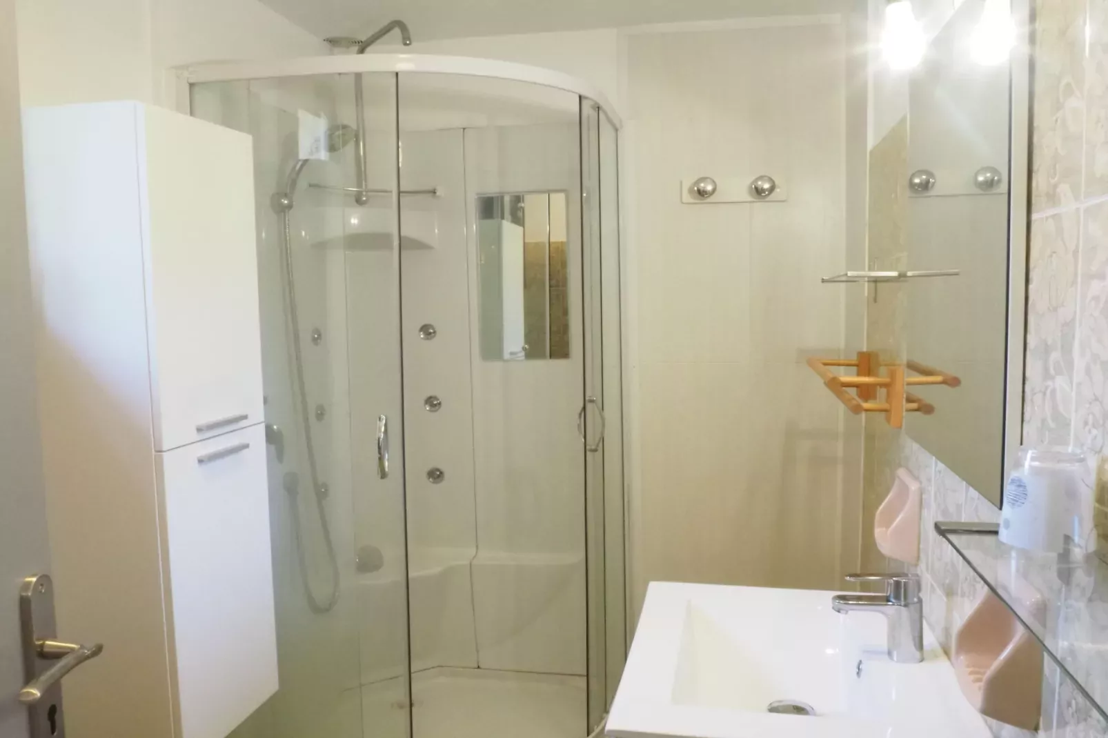 Ferienhaus in Cagnes-sur-Mer-Bathroom