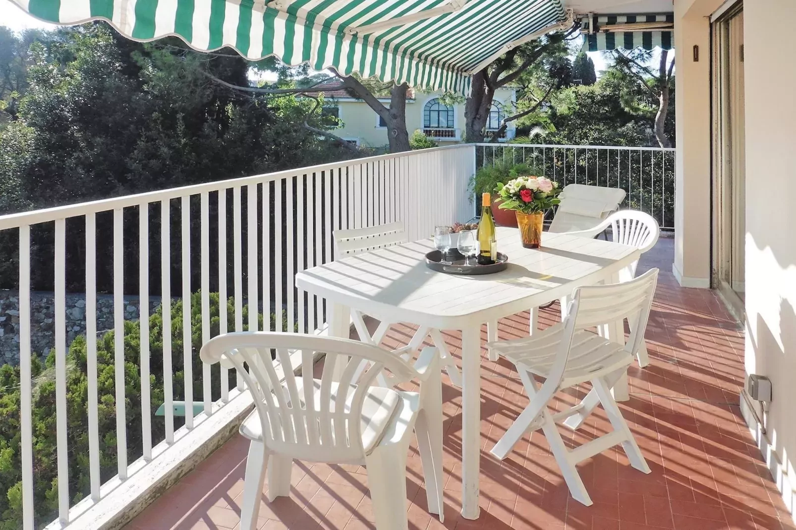 Ferienwohnung in Antibes-Terrace balcony