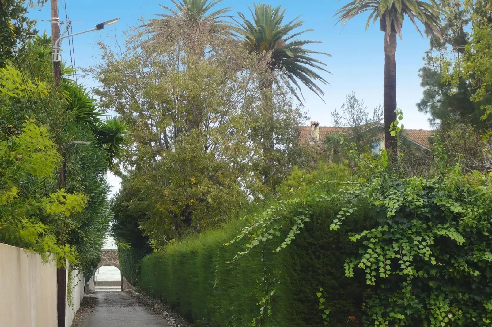 Ferienwohnung in Antibes-Areas summer 1km