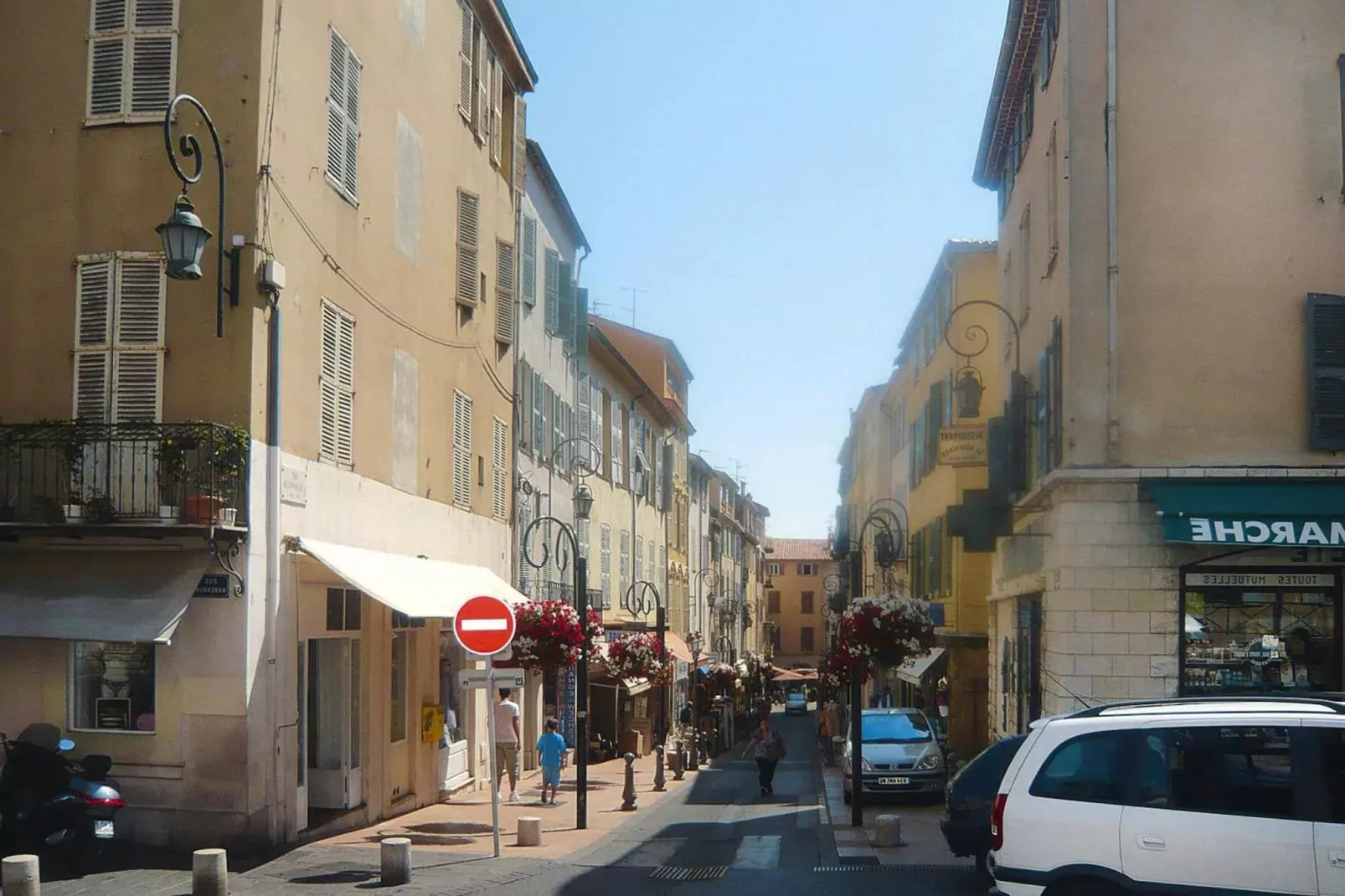 Ferienwohnung in Antibes-Areas summer 1km