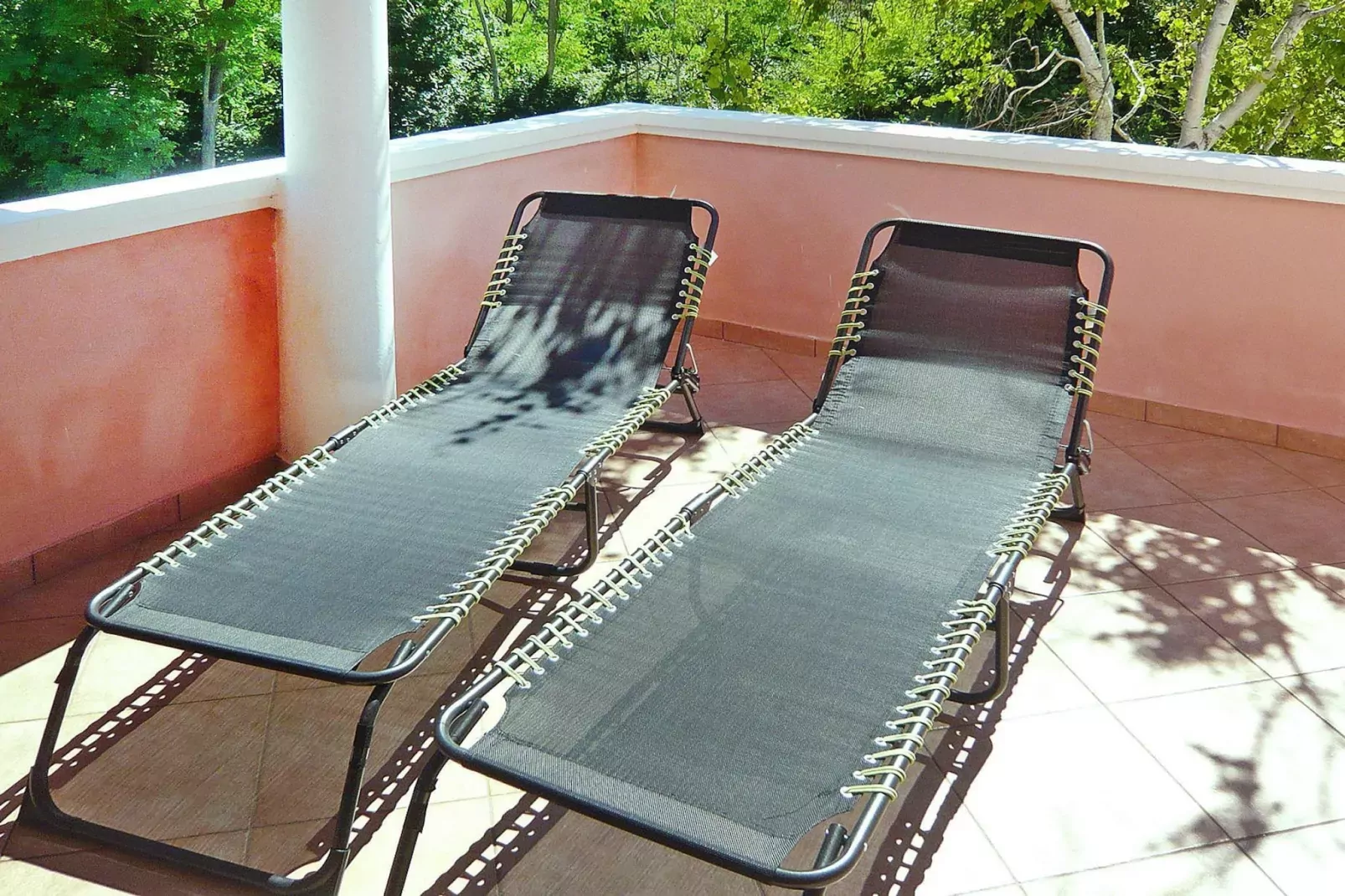 A4 - Apartments Ljilja PrivlakaA4 ca 40 qm für 1-4 Pers-Terrassenbalkon