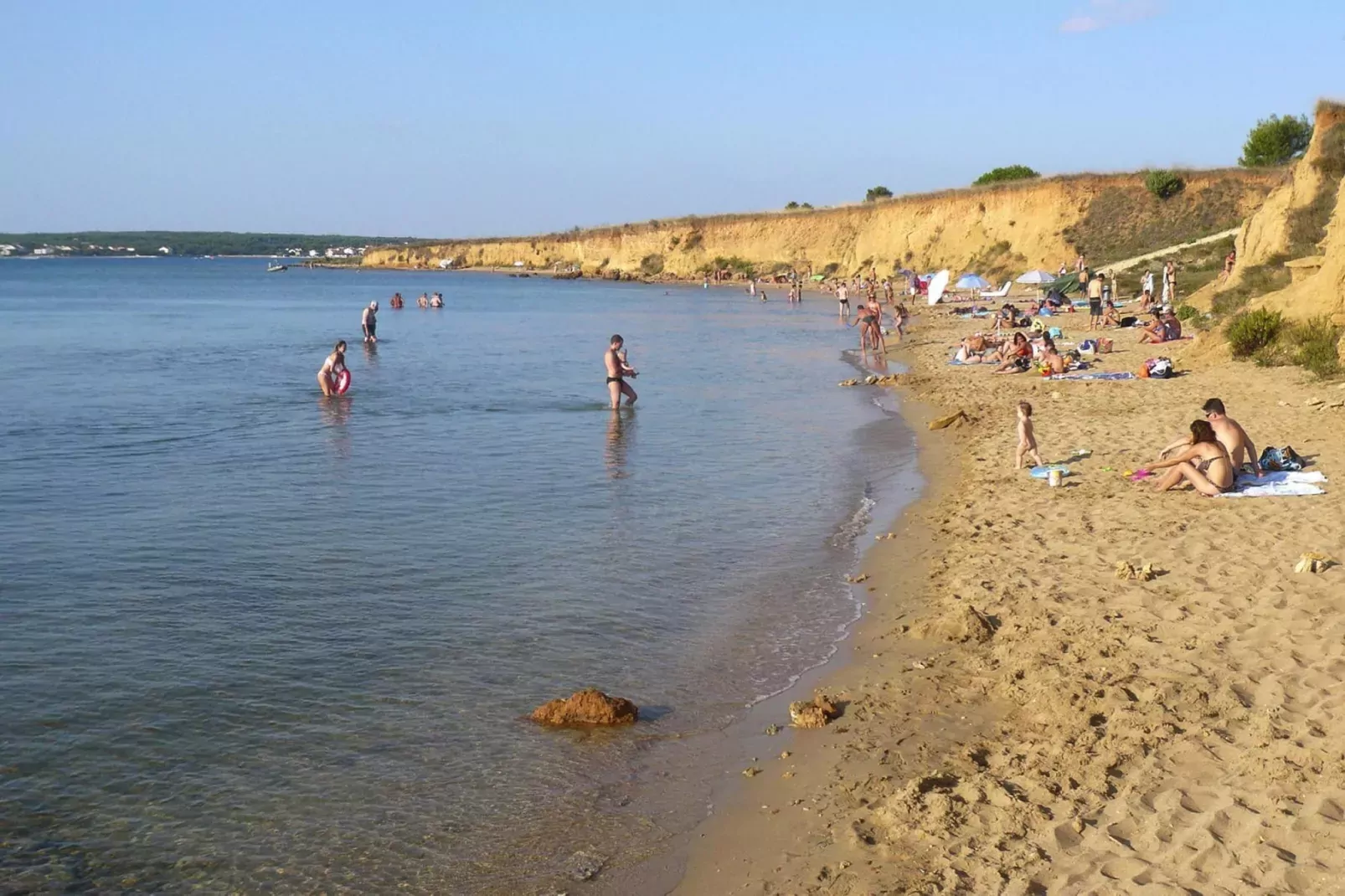 A4 - Apartments Ljilja PrivlakaA4 ca 40 qm für 1-4 Pers-Gebiete Sommer 1 km