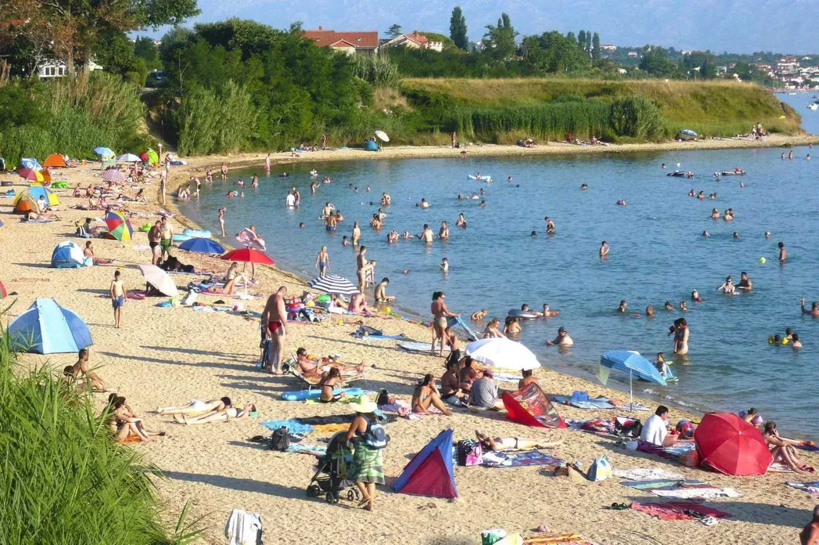 A4 - Apartments Ljilja PrivlakaA4 ca 40 qm für 1-4 Pers-Gebiete Sommer 1 km